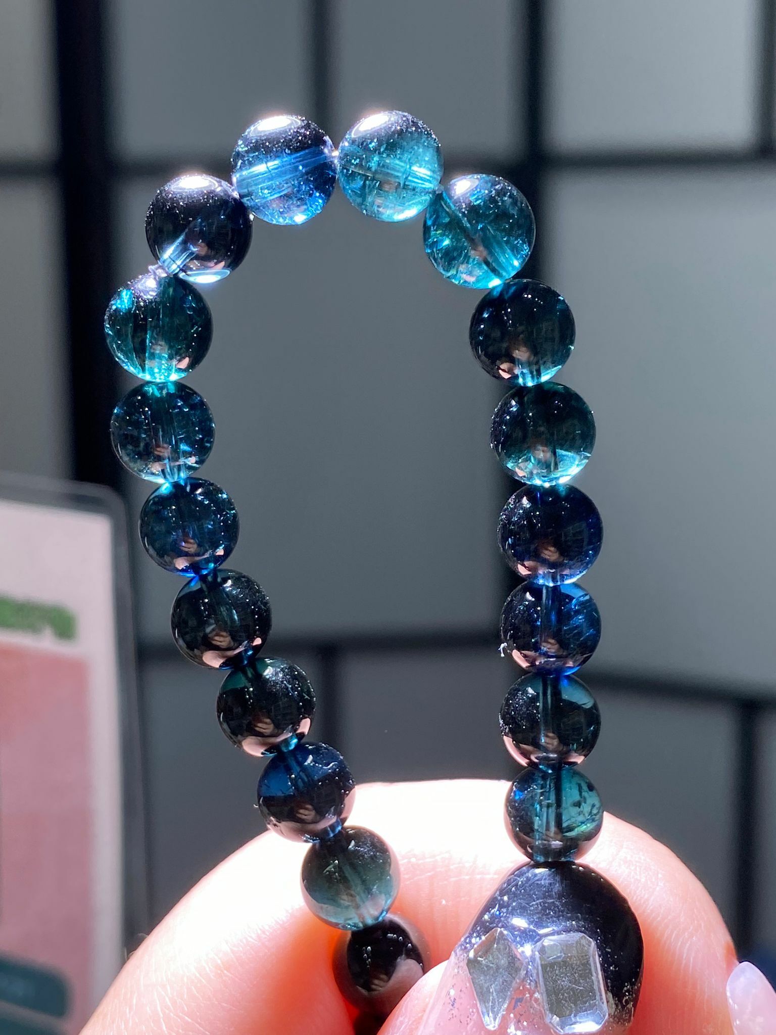 6.8-7mm收藏級玻璃體藍碧璽