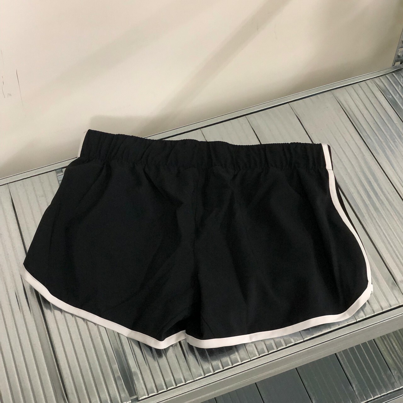 Adidas 女版 白標 三線 運動短褲 經典款 CE2014