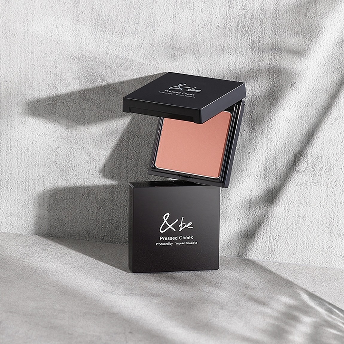 預購┃日本 日牌美妝 &be 河北裕介 自然血色 粉色 腮紅 Pressed Cheek