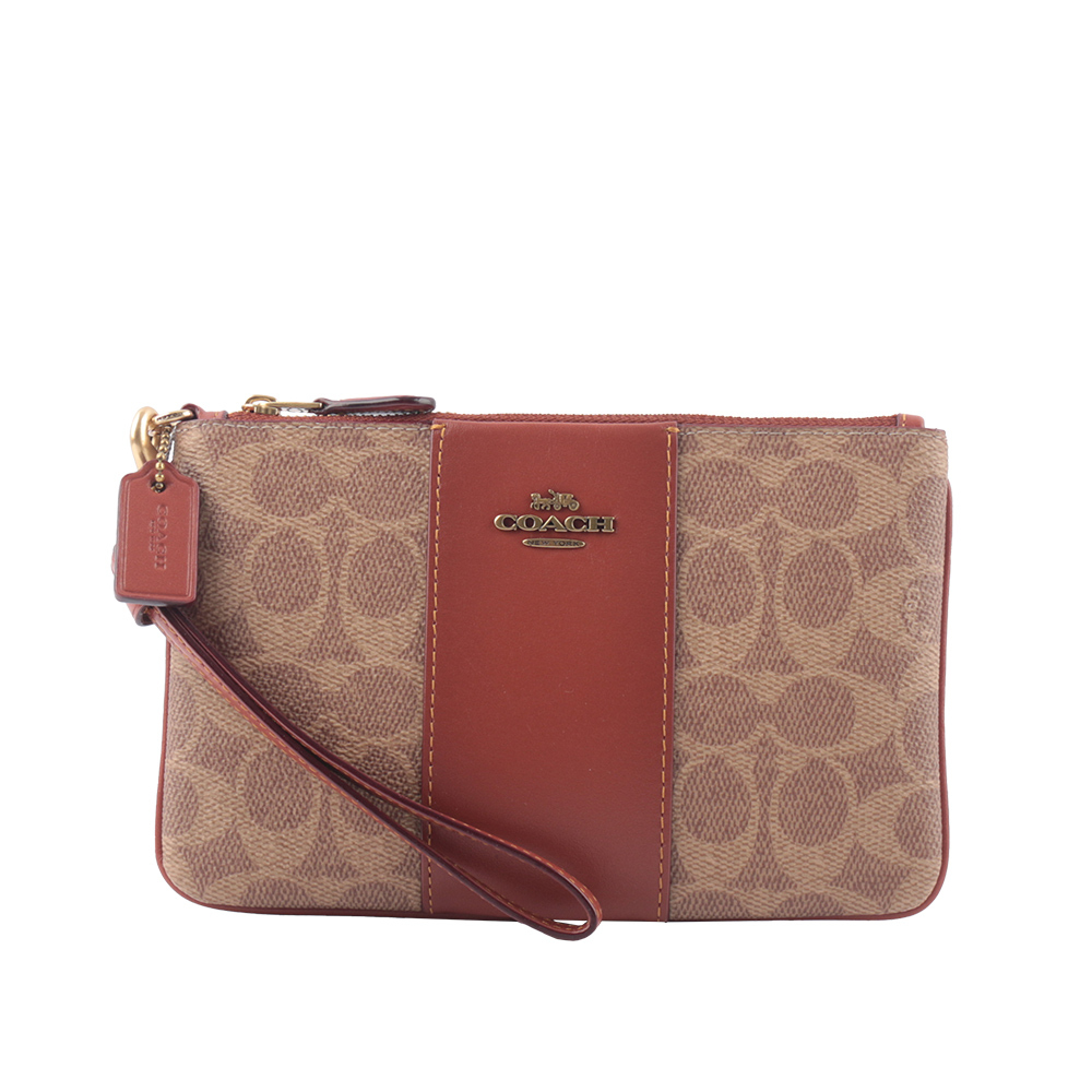 【COACH 】專櫃款經典CC Logo 撞色小款手拿包(焦糖/紅棕色)