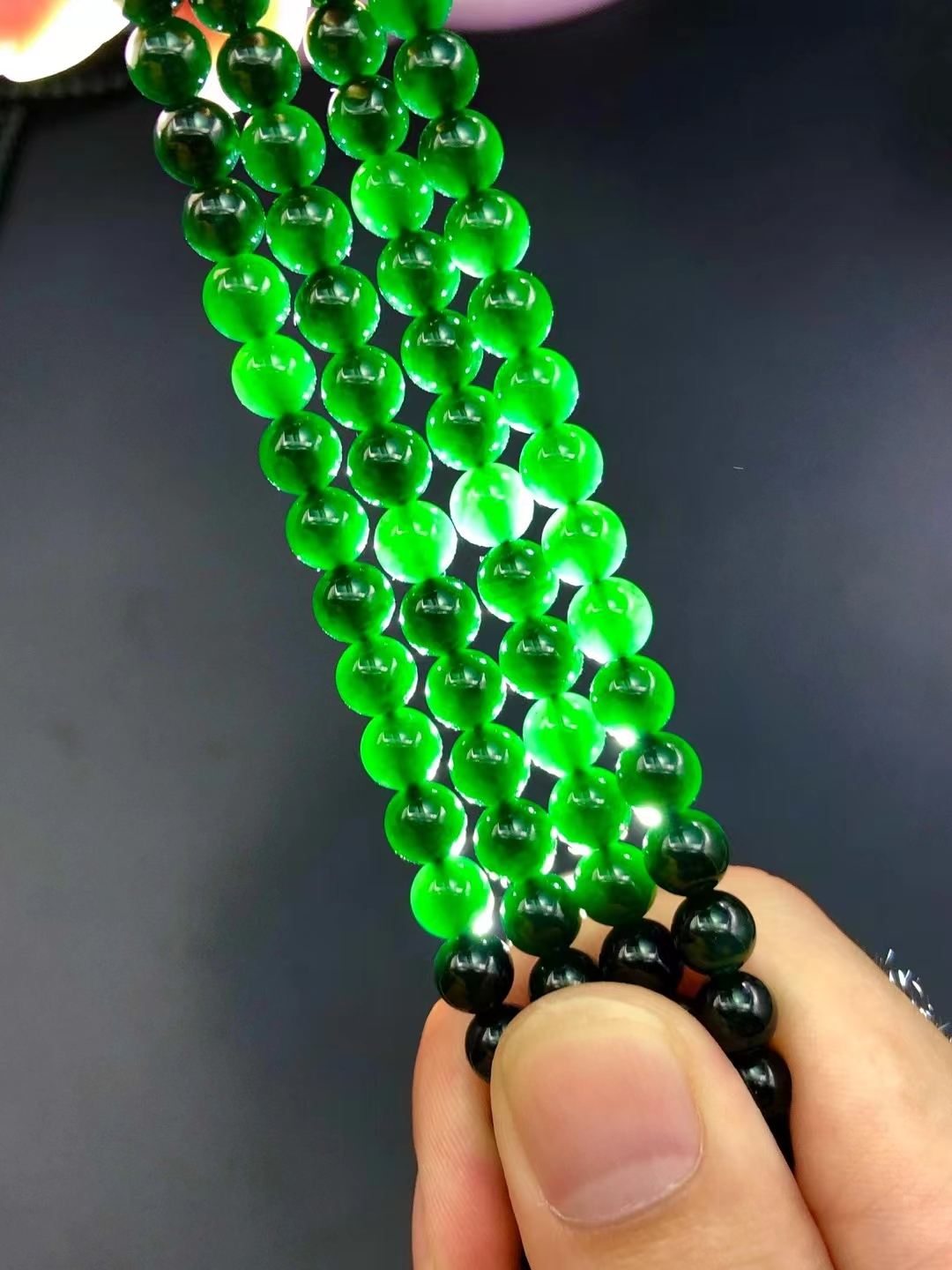 49561 墨翠珠鏈 (6.8mm直徑)