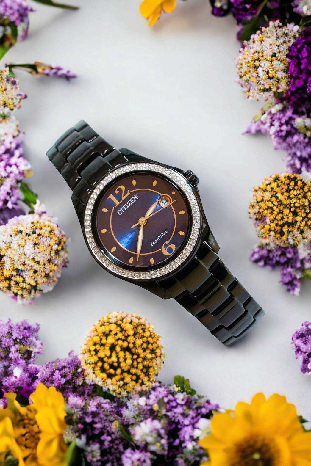 【CITIZEN 星辰】 光動能璀璨晶鑽時尚黑色腕錶 FE1255-84L 29.5mm 現代鐘錶