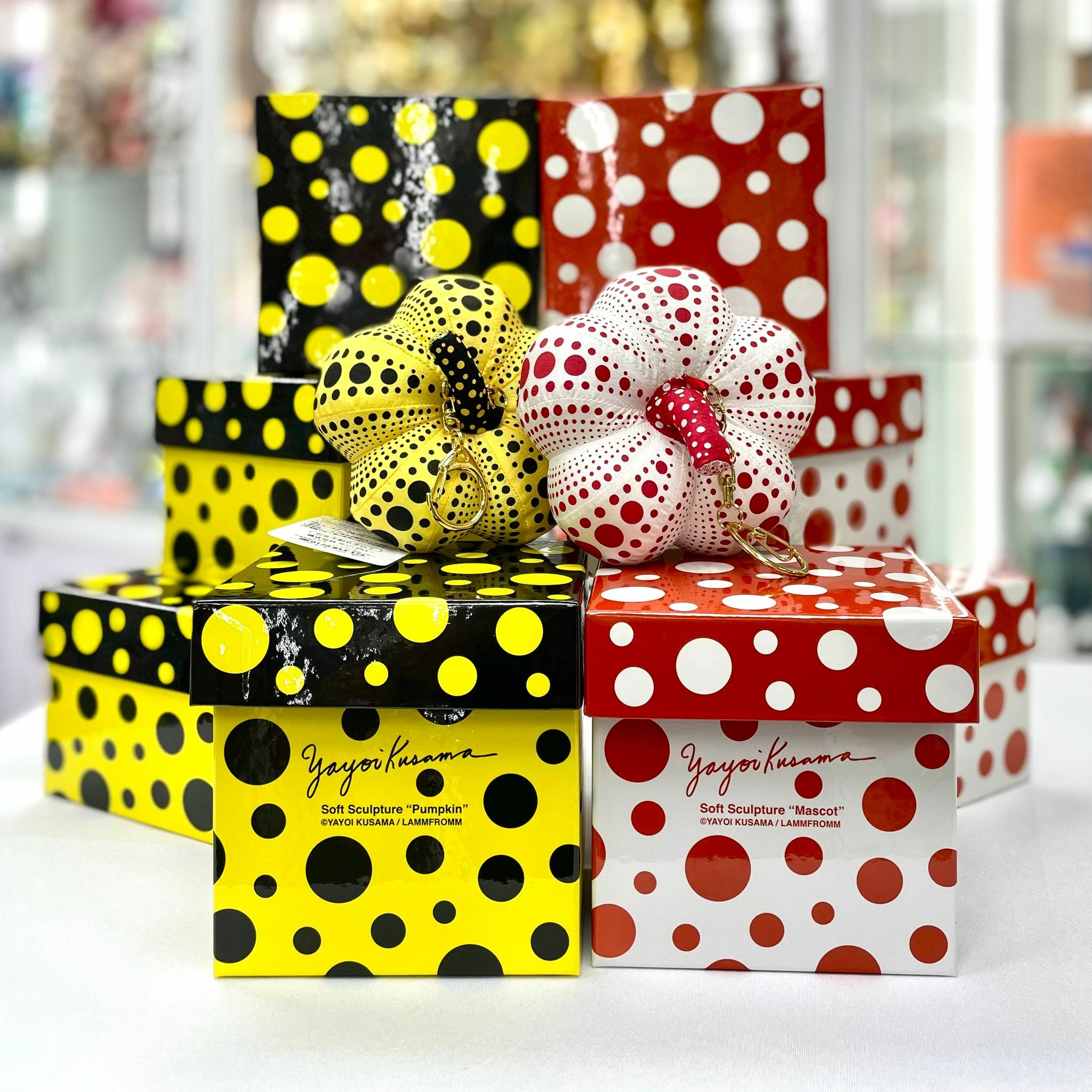 Yayoi Kusama Mascot Pumpkin (Yellow & Black / Red & White)