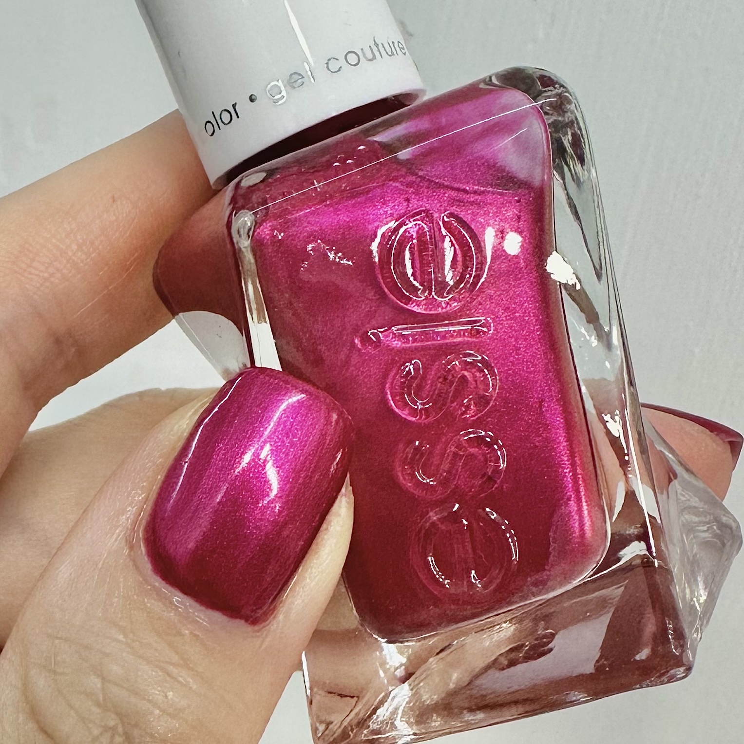 ESSIE 指甲油 - Give Your Berry Best - GC302