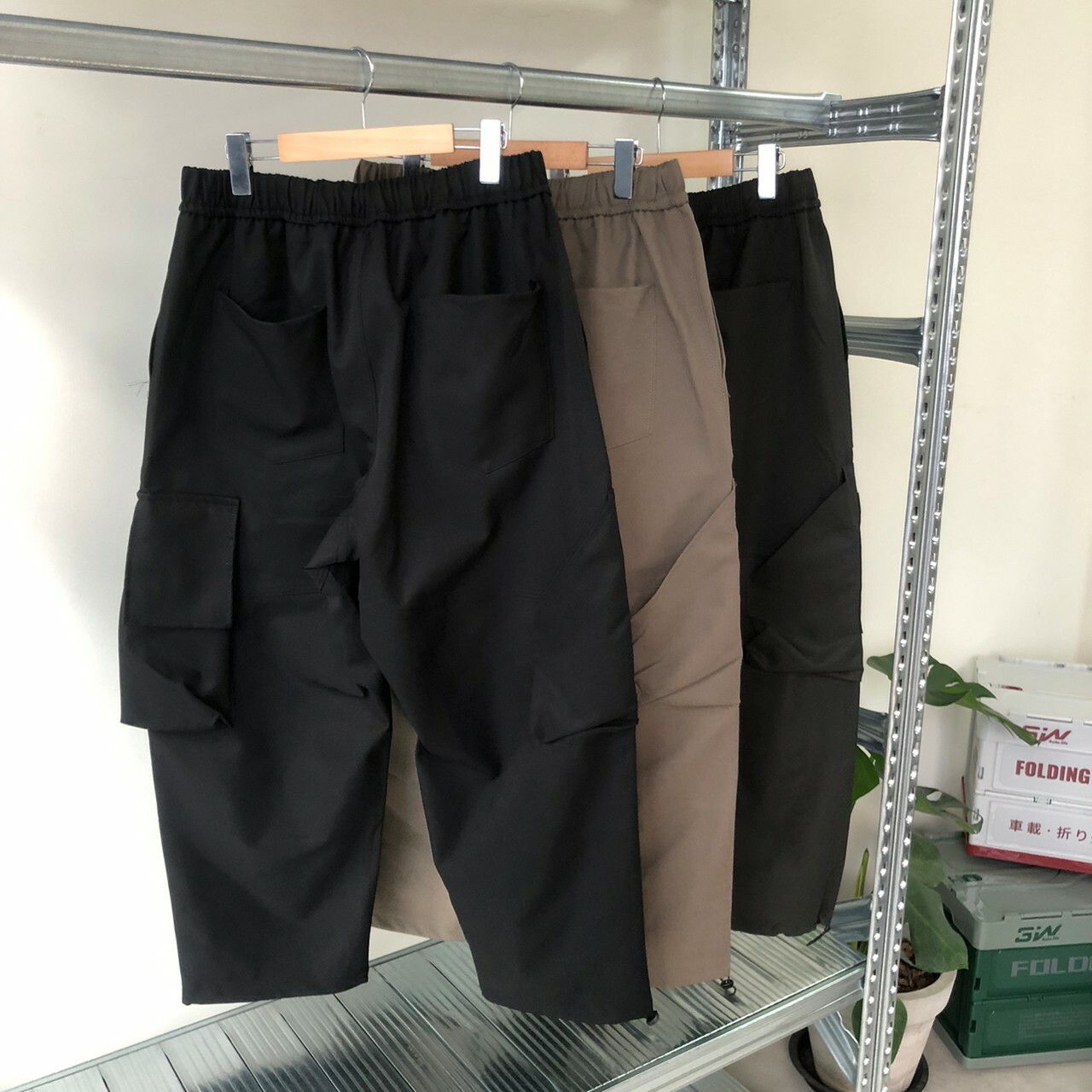 CYCLE 日系山系立體多口袋微彈力工裝寬褲 CYC336