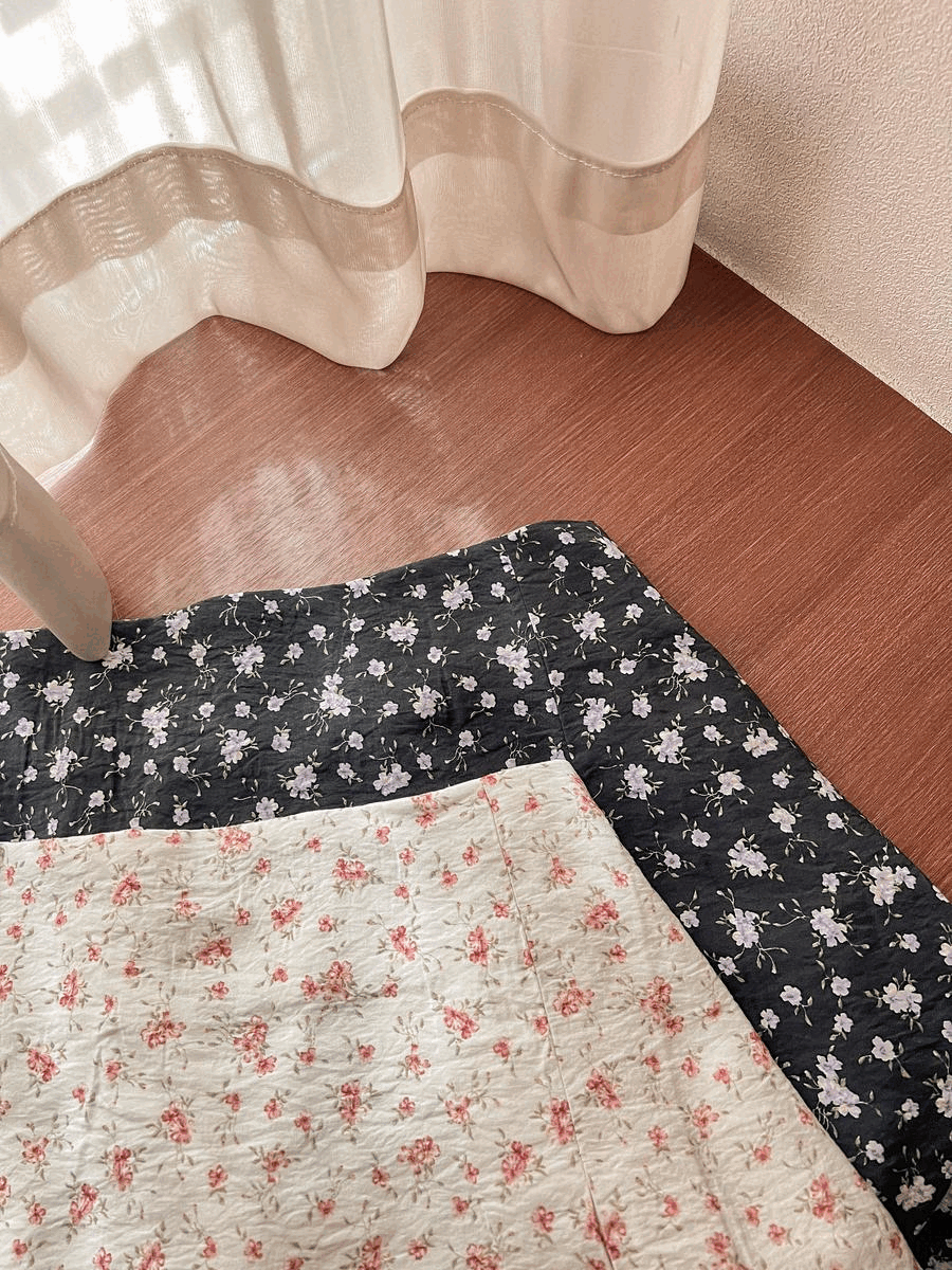 〈17/4～21/4 連線DAY 1〉皺皺碎花開衩短裙