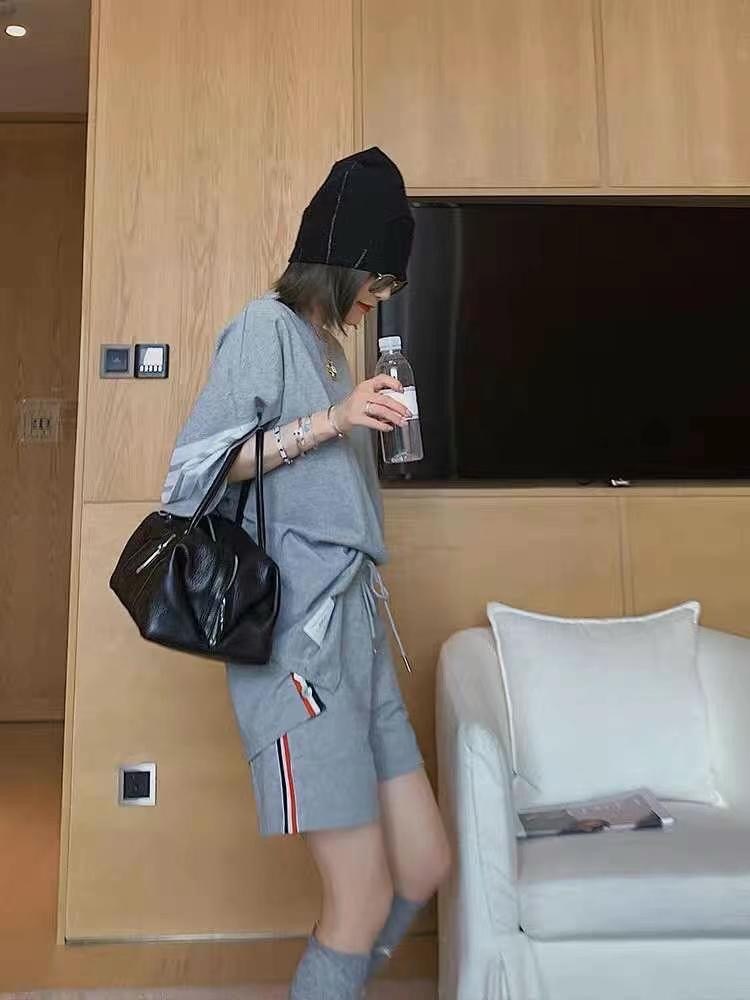 Thom Browne 女款 休閒短褲