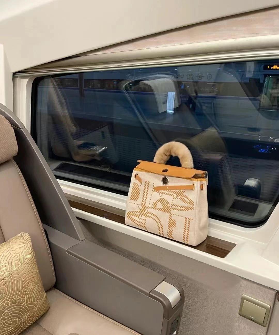 Hermes Herbag 31 限量版 餅乾色 *狂燥的新娘*