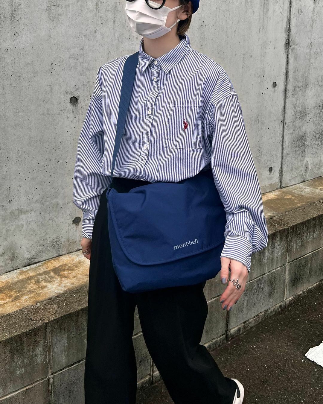預購┃日本 mont bell 郵差包 肩背包 側背包