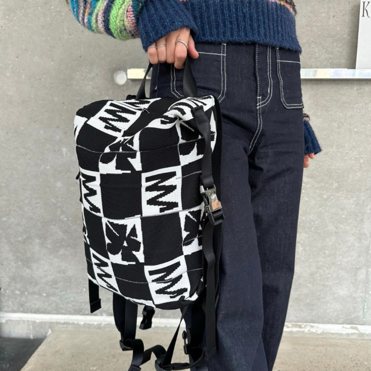 joseph & stacey,百摺包,針織,三宅一生, bao bao,韓星,太后,秀智,水桶包,