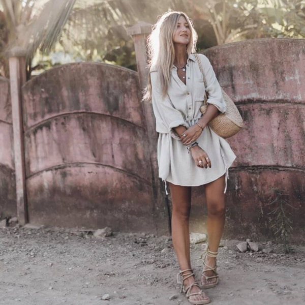 mikuta,服飾,踢恤,衛衣,洋裝,,棉褲,穿搭,ootd,網紅,單寧外套,牛仔外套,背心