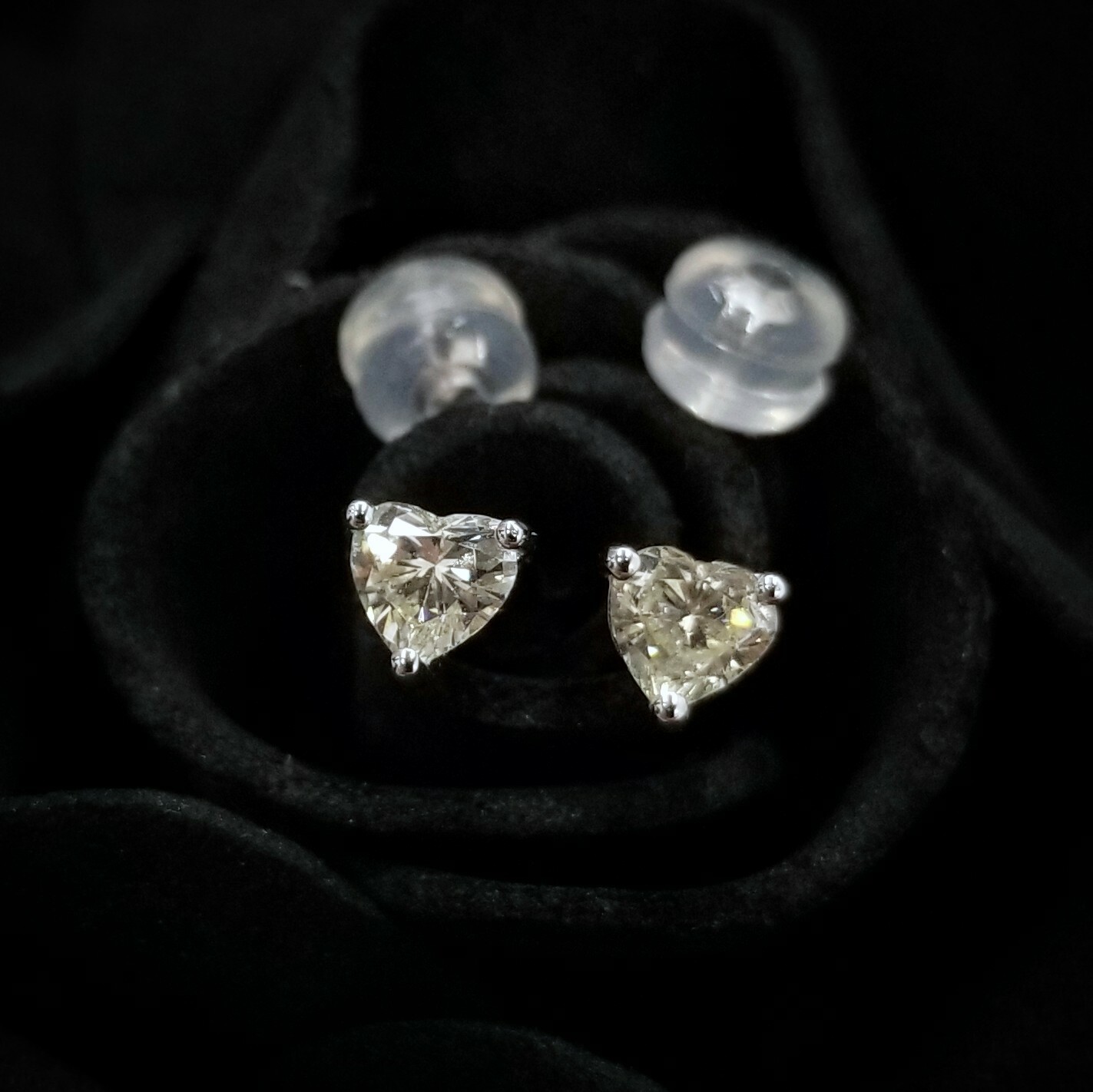 全新18K白金【主石50份心形鑽石】耳環