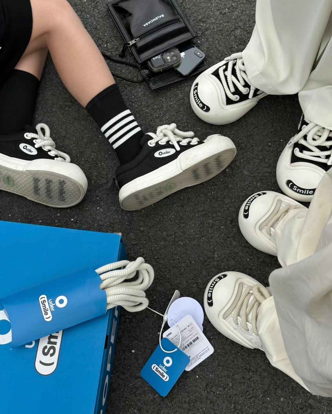 Ouder (Smile) 開口笑 圓頭厚底 黑白 低筒 帆布鞋 新銳設計師品牌