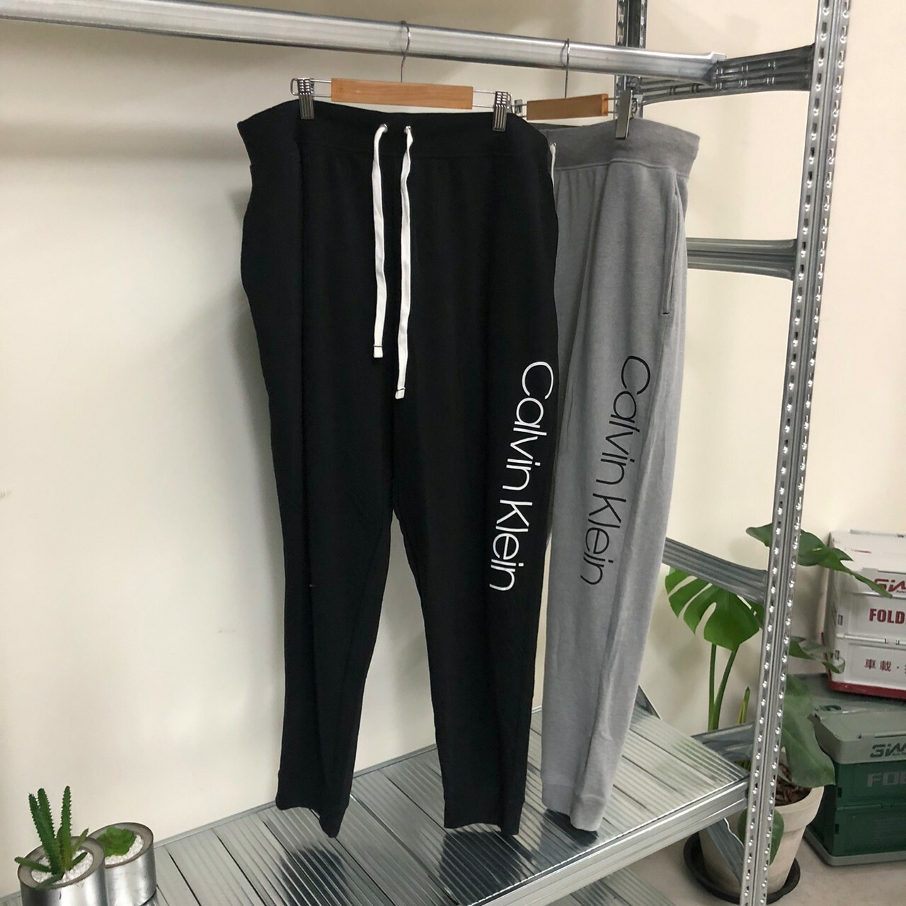 Calvin Klein 棉褲 休閒棉褲 鬆緊帶抽繩棉褲 QP2074S