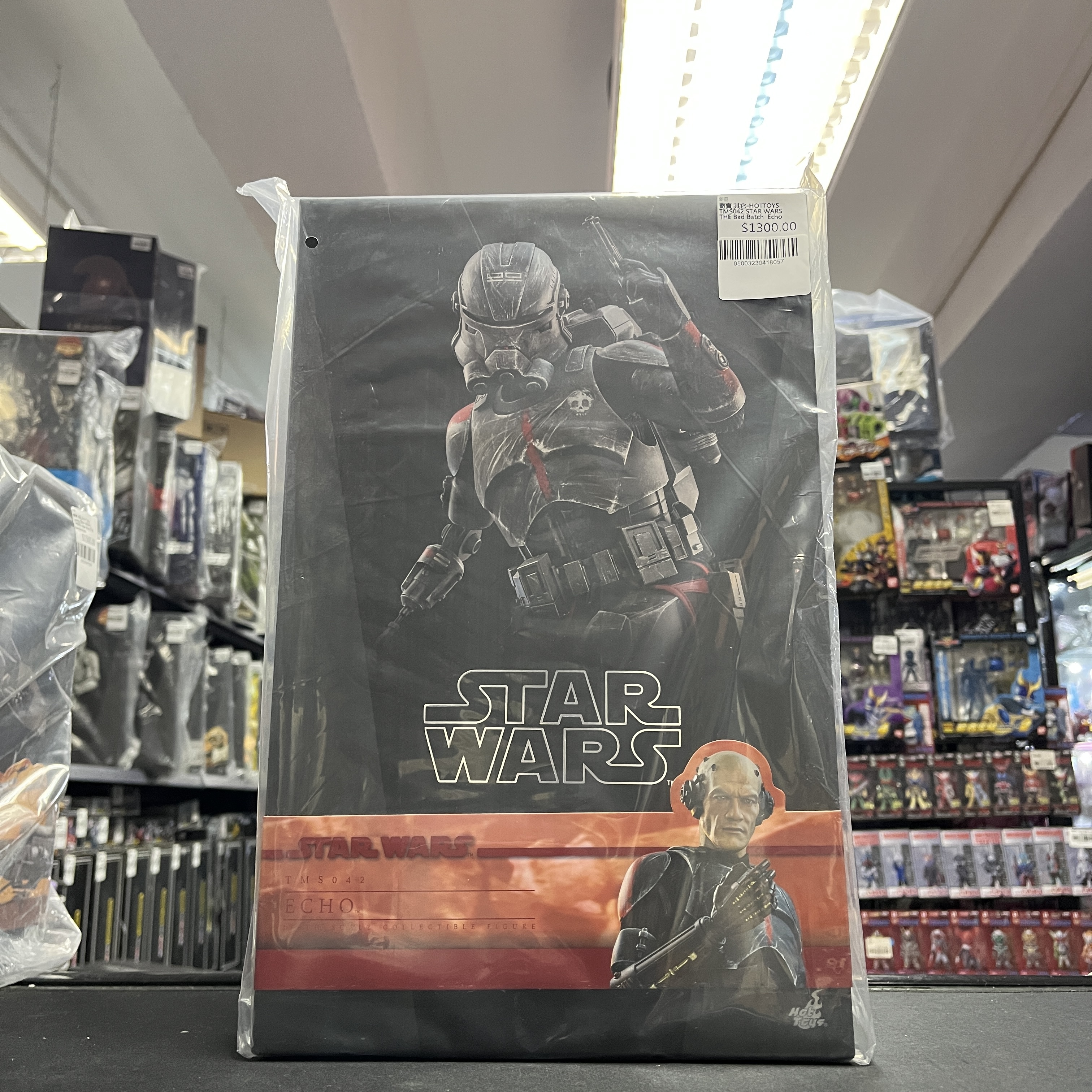 寄賣 其它-HOTTOYS  TMS042 STAR WARS: THE Bad Batch : Echo