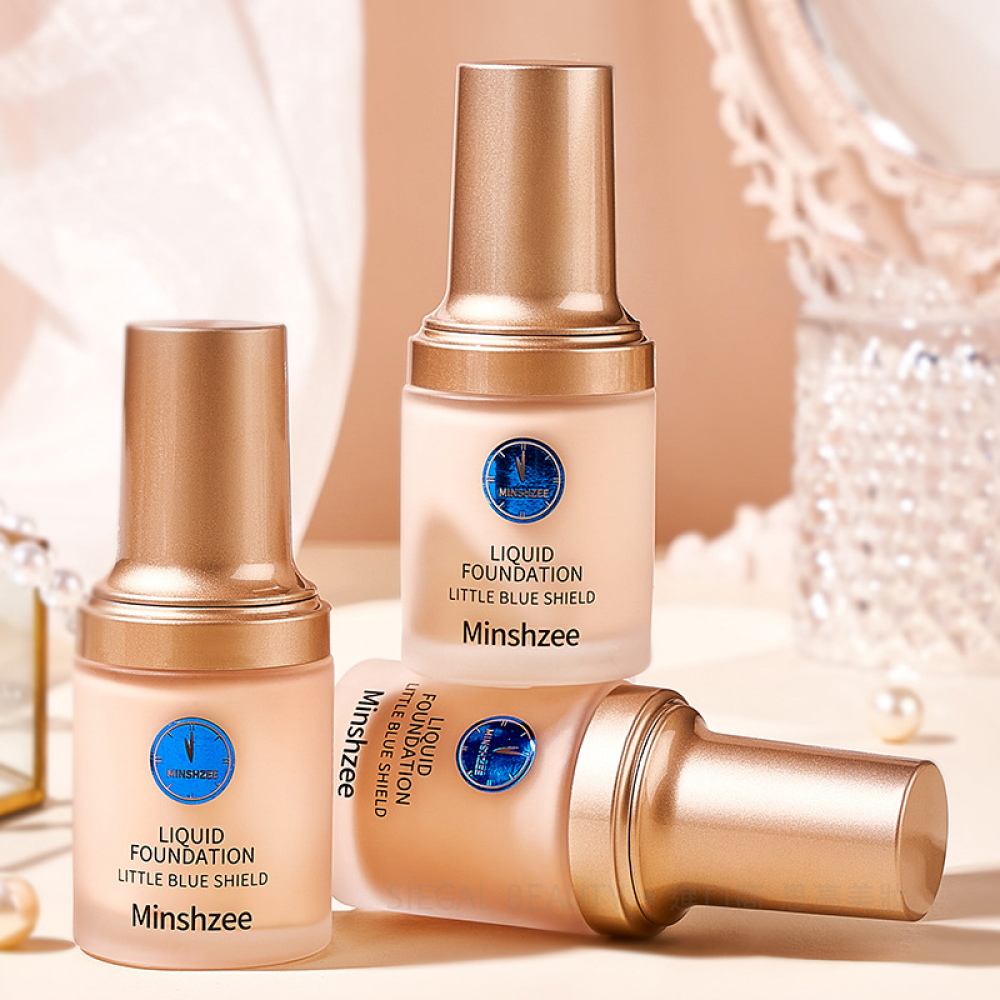 小藍盾粉底液
