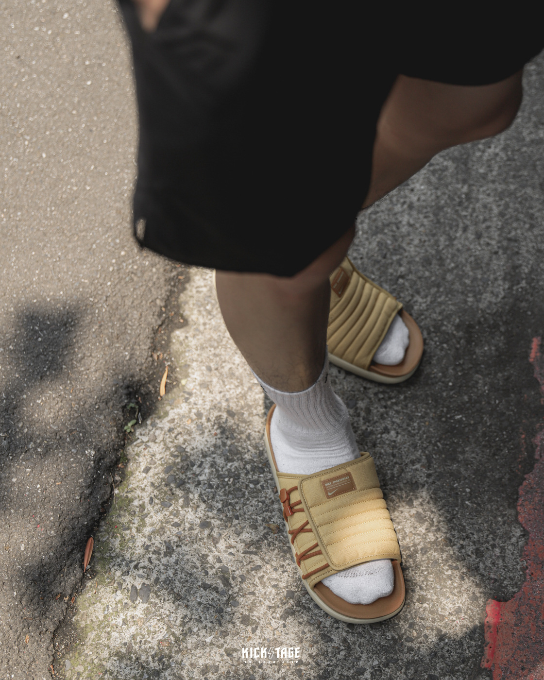 **特價商品售出不退換**男鞋 NIKE ASUNA 2 SLIDES 土黃色 標籤LOGO 抽繩束帶 可調整 運動拖鞋【DX6865-700】25SALE