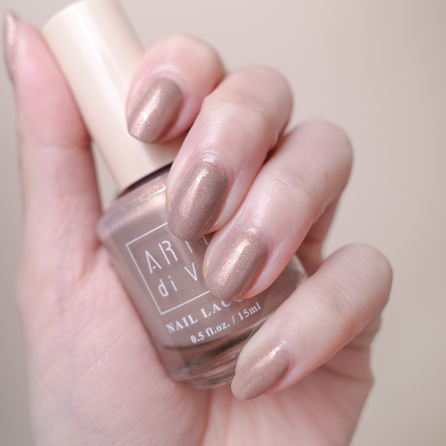 ARTiS di Voce 彩色指甲油 GA03 煙燻星莎