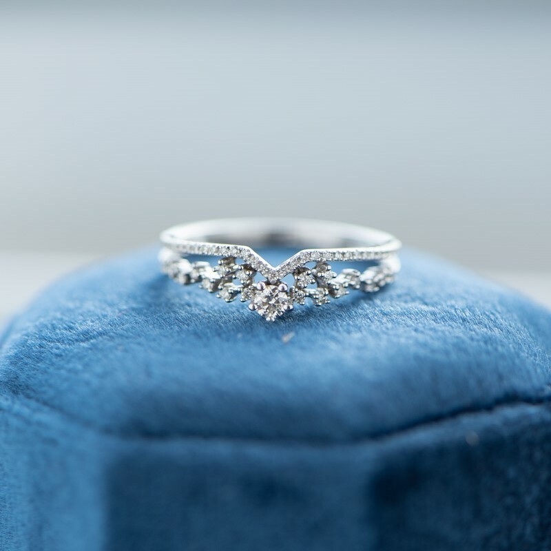 18K Starry Crown Diamond Ring