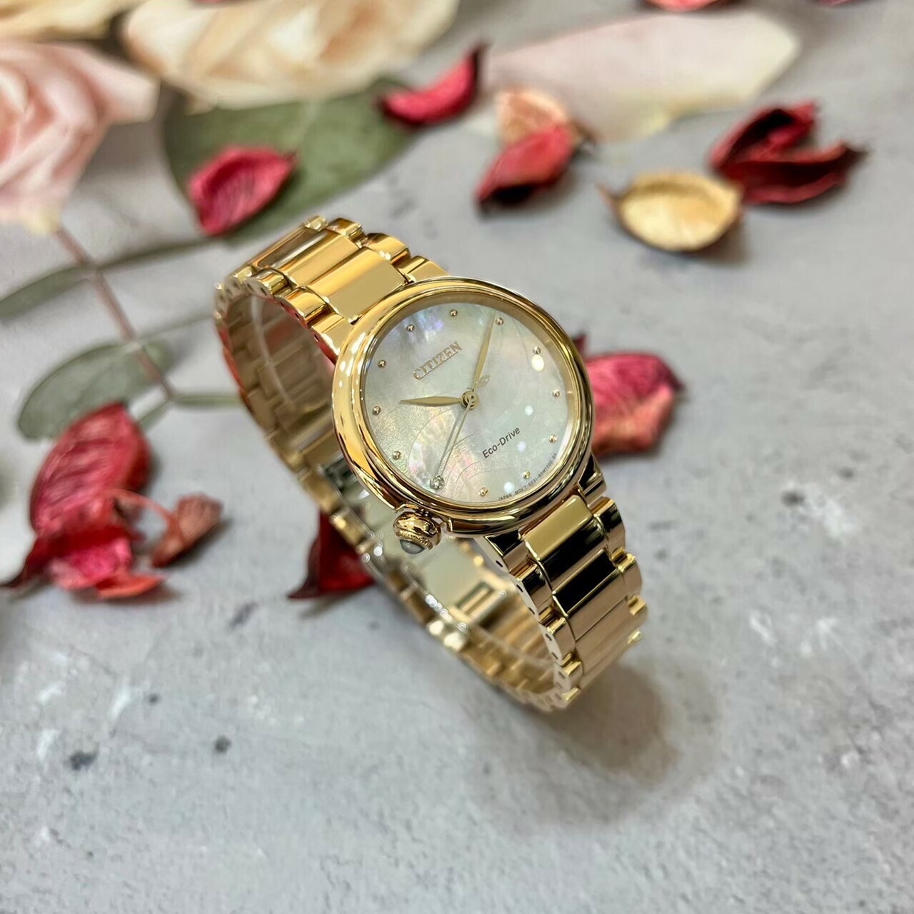 【CITIZEN 星辰】EM0919-85Y 30mm Modern Watch