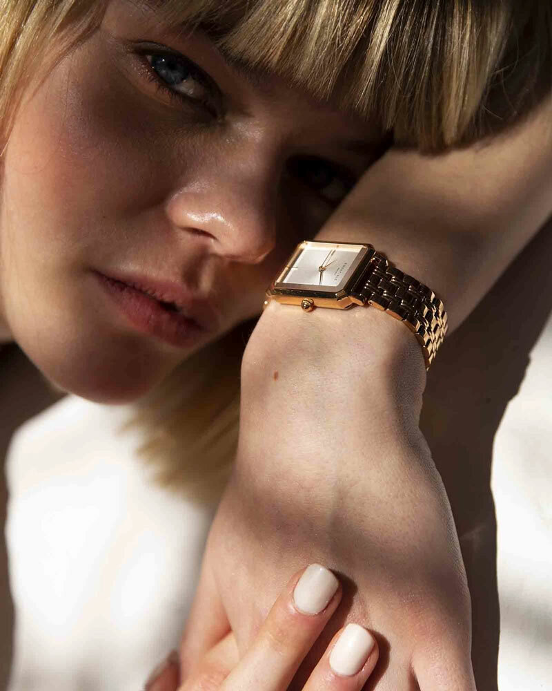 萬年鐘錶 -  【ROSEFIELD】  阿姆斯特丹設計師品牌 THE ELLES系列 簡約典雅復古方形珠光白色面不鏽鋼錶帶女錶 OCWSRG-O42 錶徑22MM