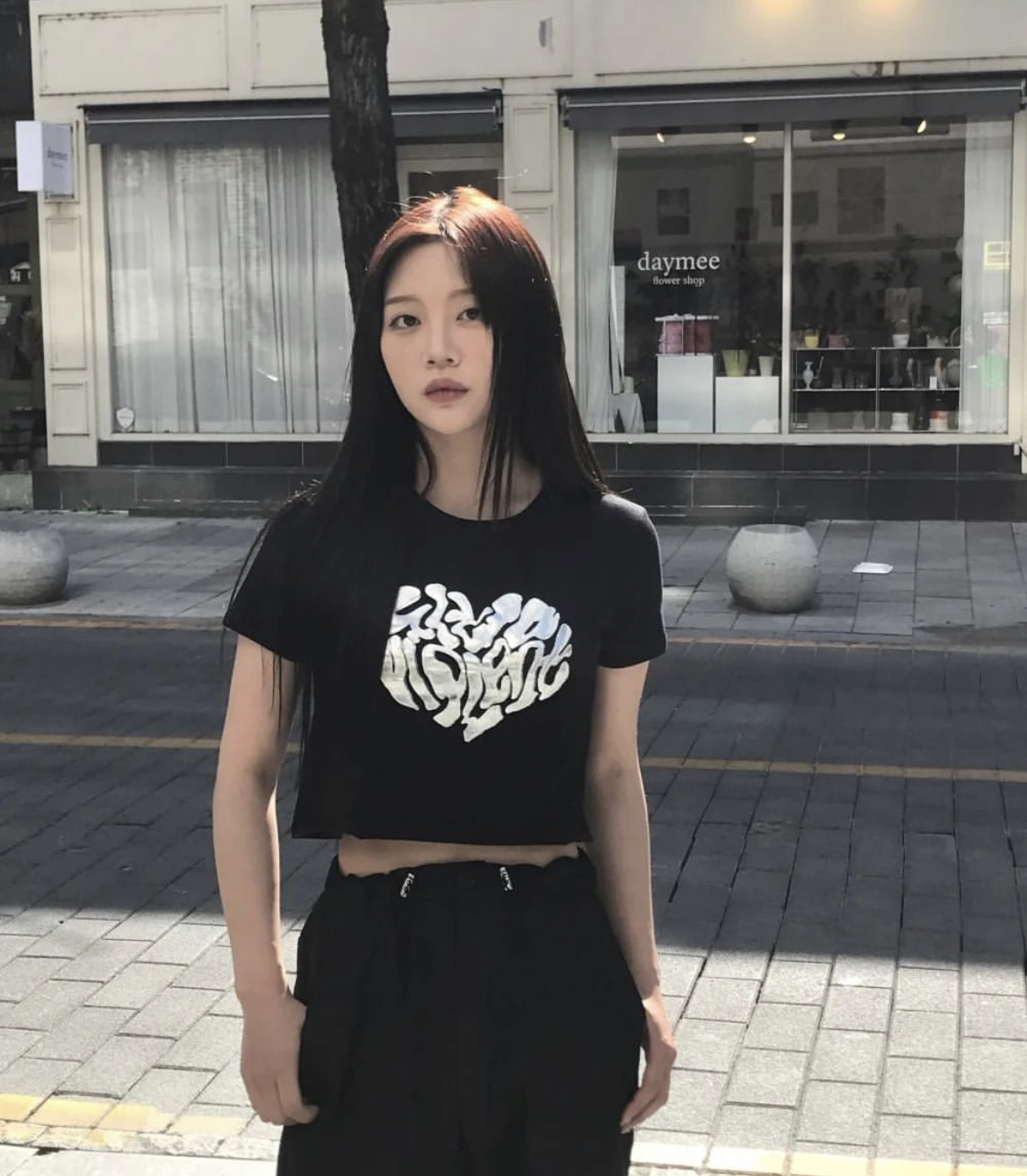 (現貨) KR Y2K 銀色心心 CROP TEE 3 COLORS