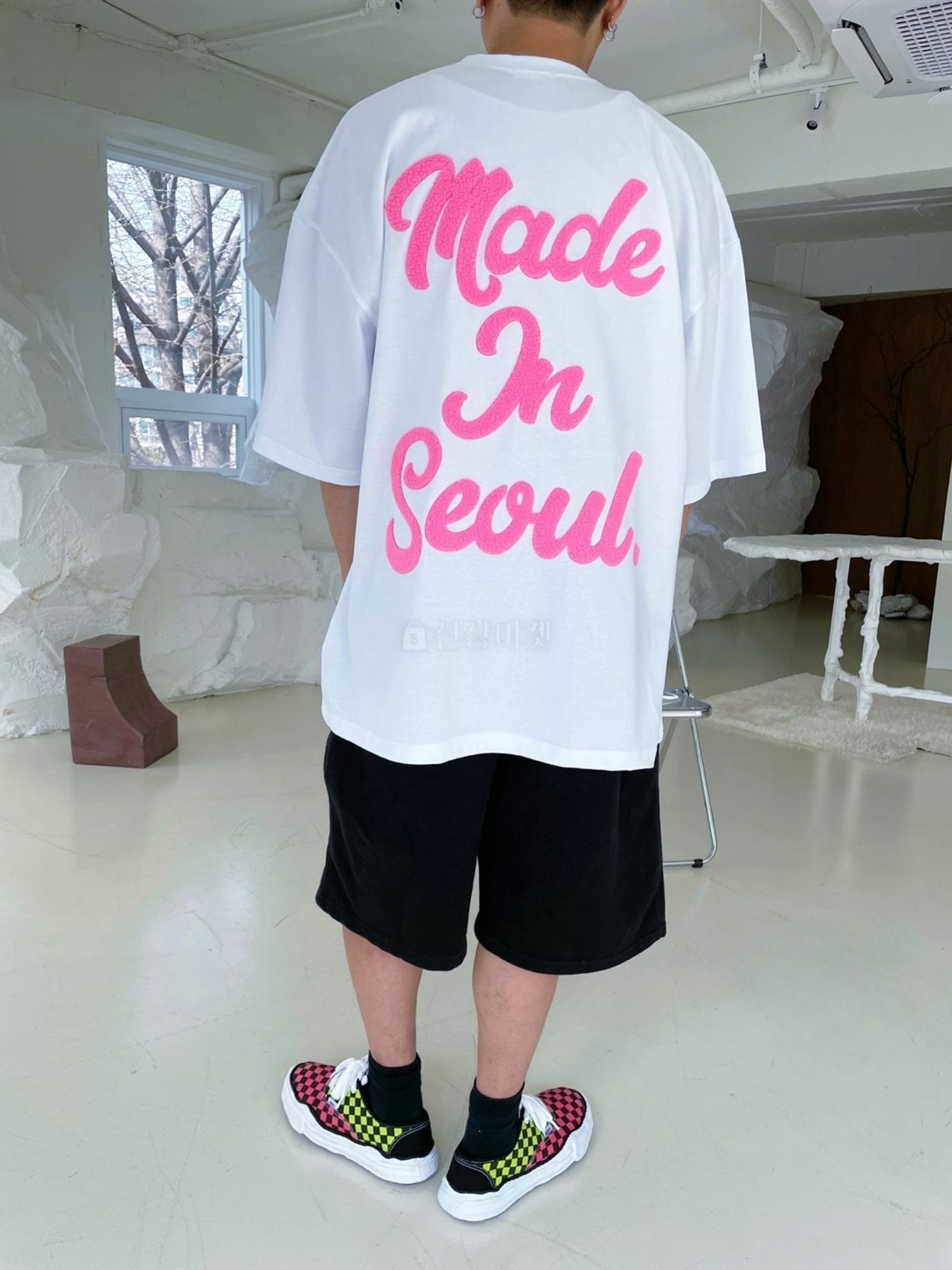 首爾毛圈紗刺繡短袖T恤