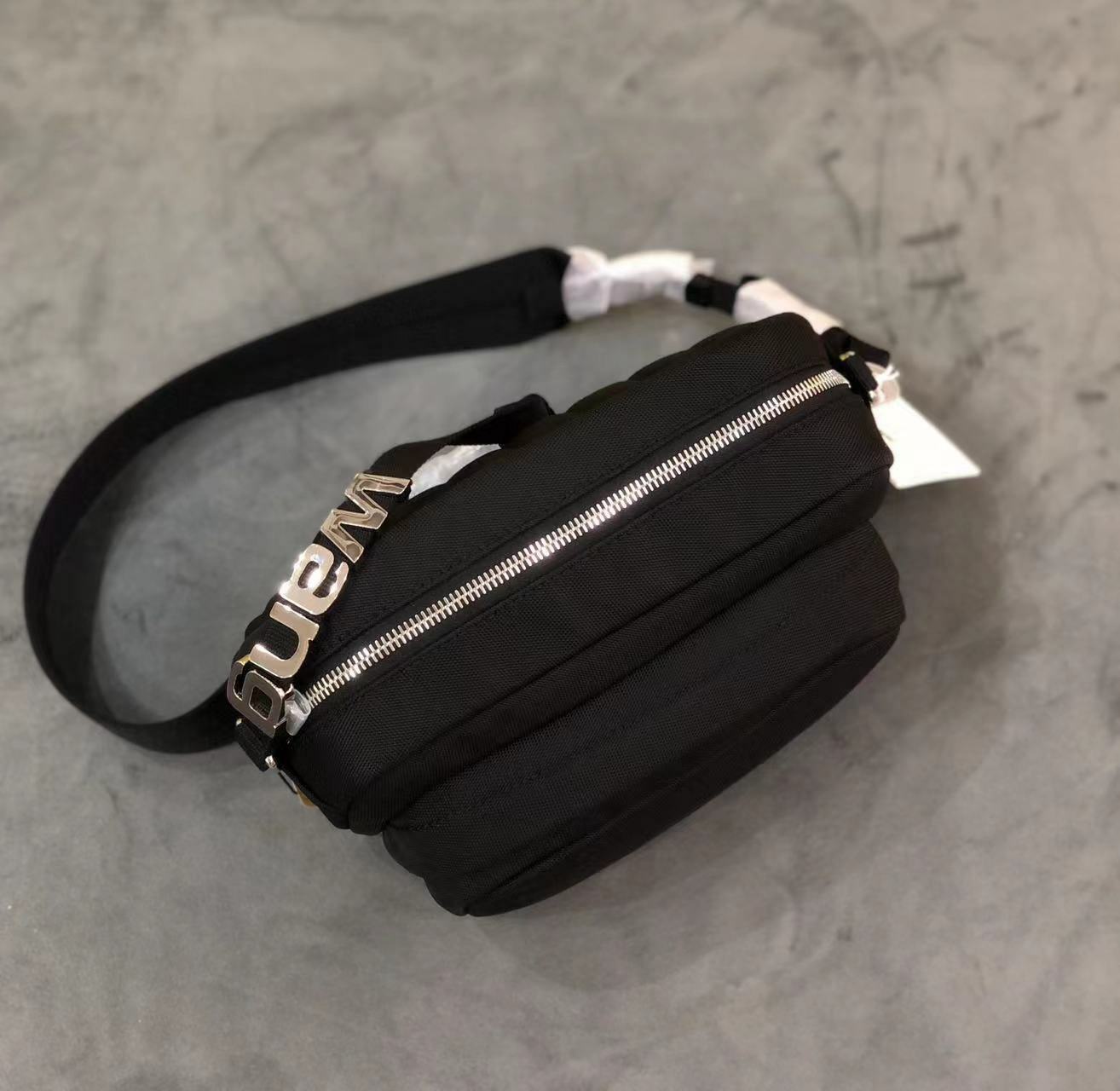 Alexander wang  黑色包-M