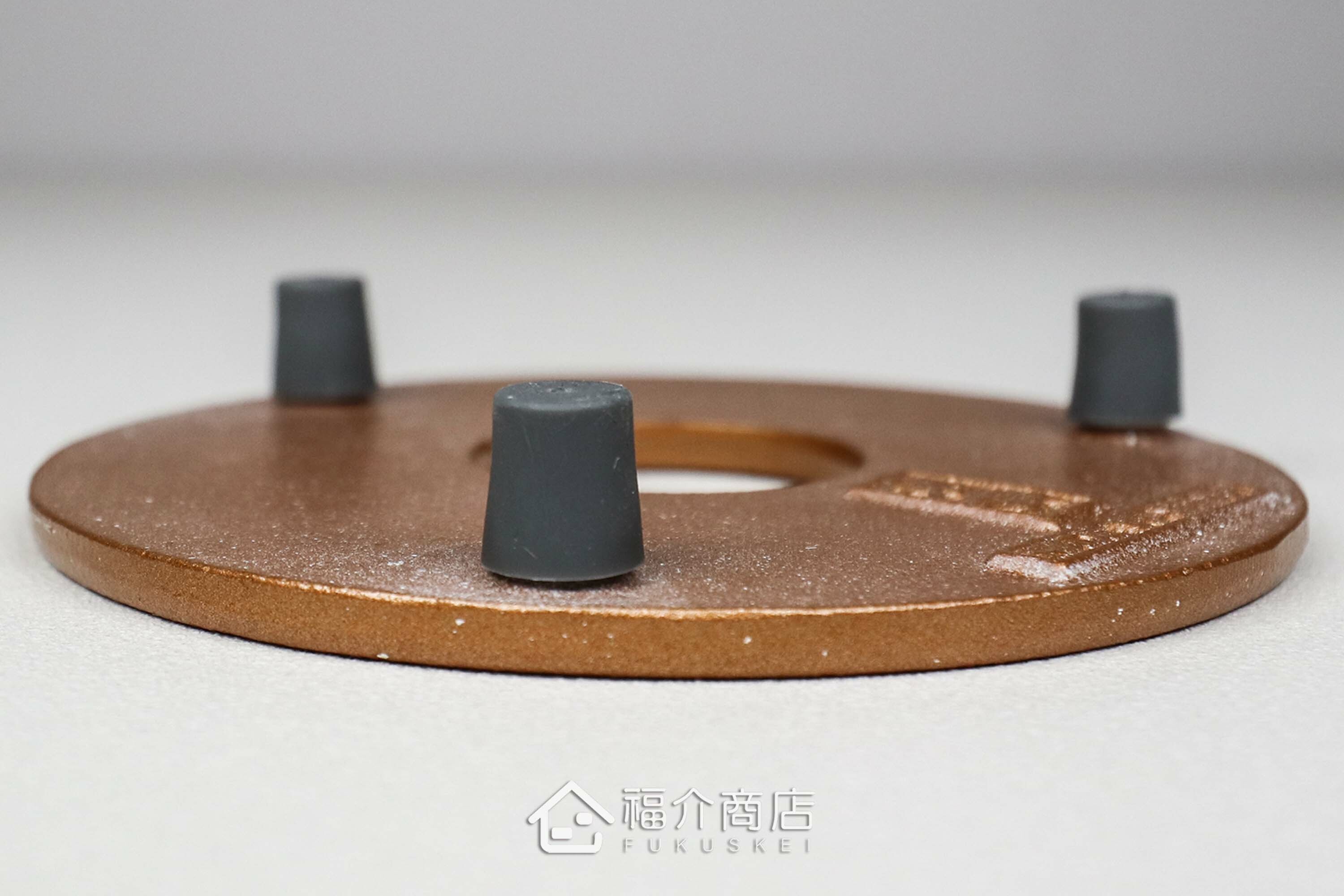 放茶壺或鍋子的鑄鐵隔熱墊