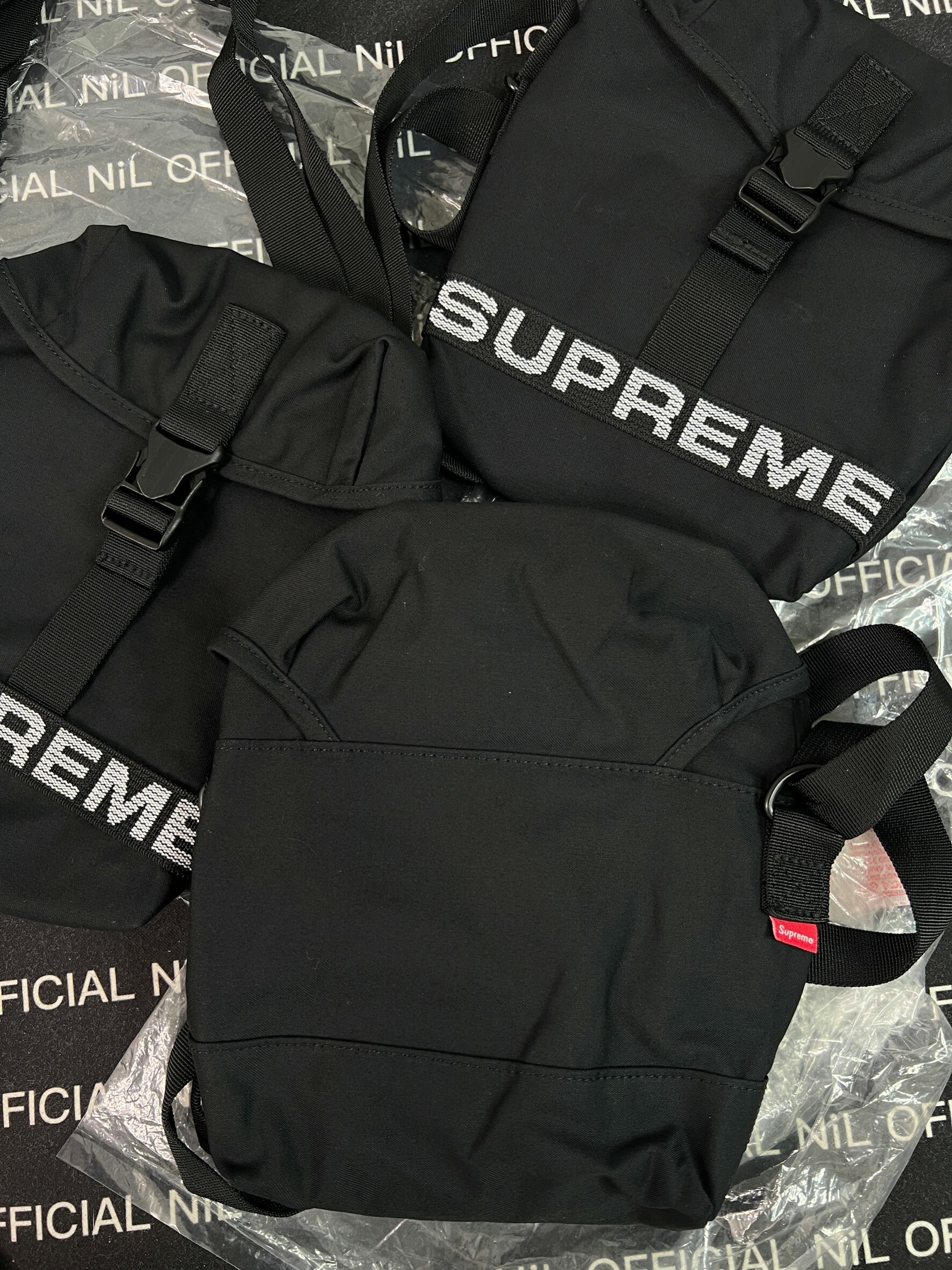 Supreme 54Th Field Side Bag 開季小包黑色肩背包