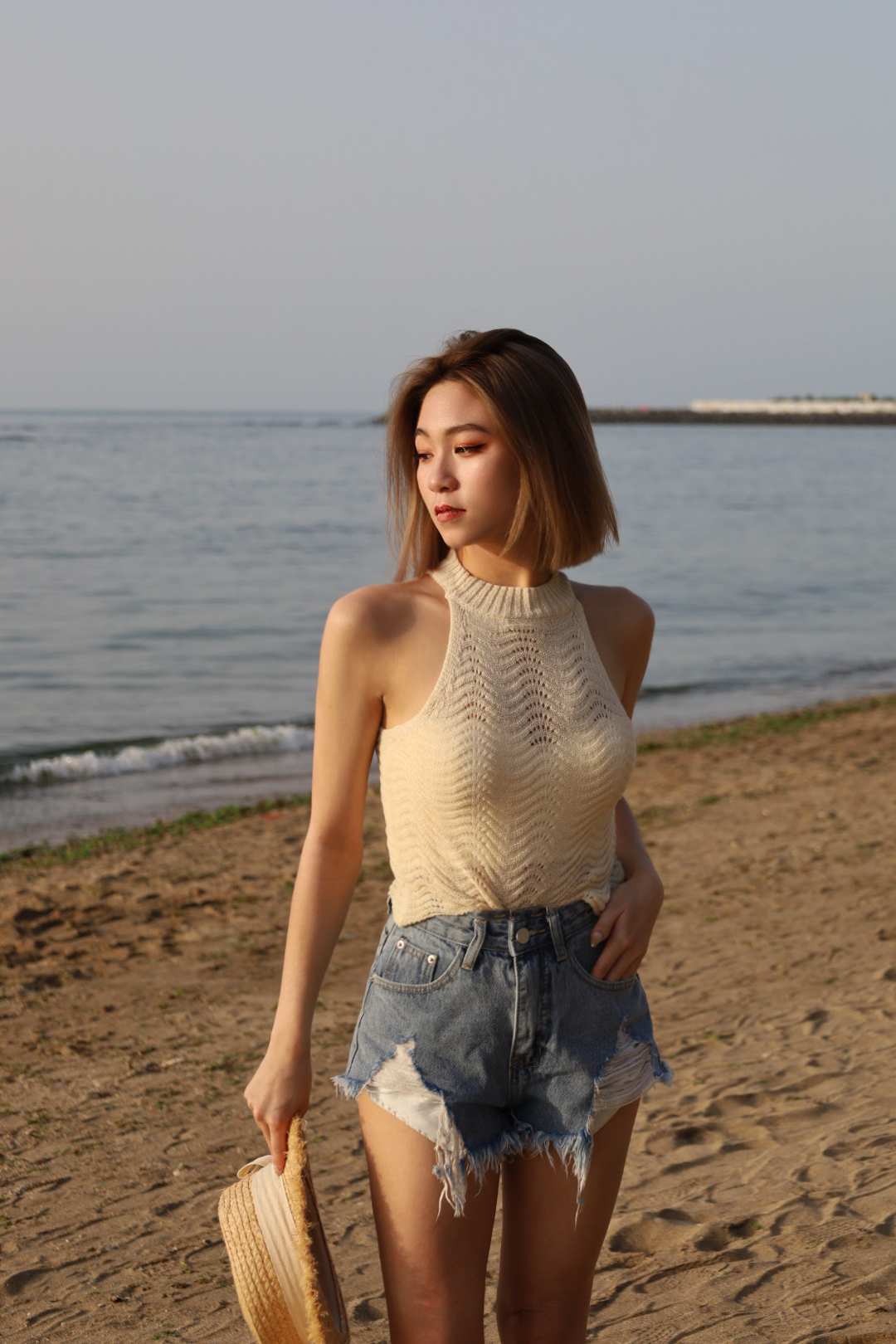 歐美削肩針織短背心