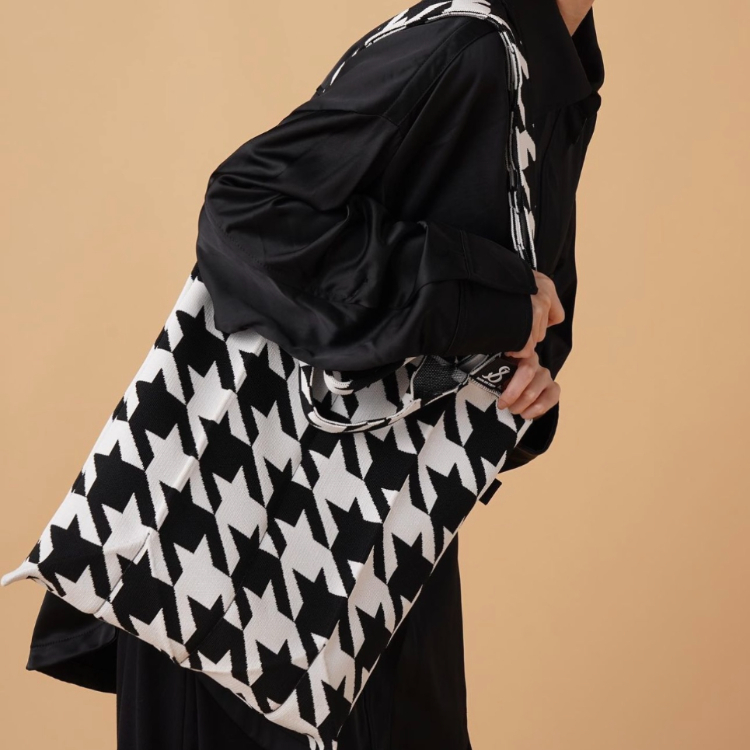 joseph & stacey,百摺包,針織,三宅一生, bao bao,韓星,太后,秀智,水桶包,後背包