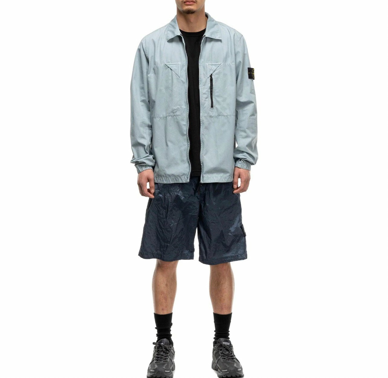 代購 STONE ISLAND 皺褶鬆緊腰 寬鬆 直筒短褲 休閒褲 男款 深藍色 APR-