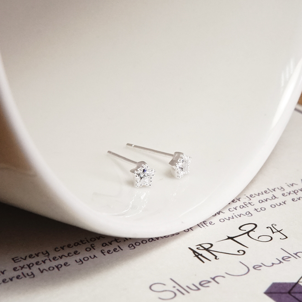 點點星光 星形小鑽 925純銀 針式耳環