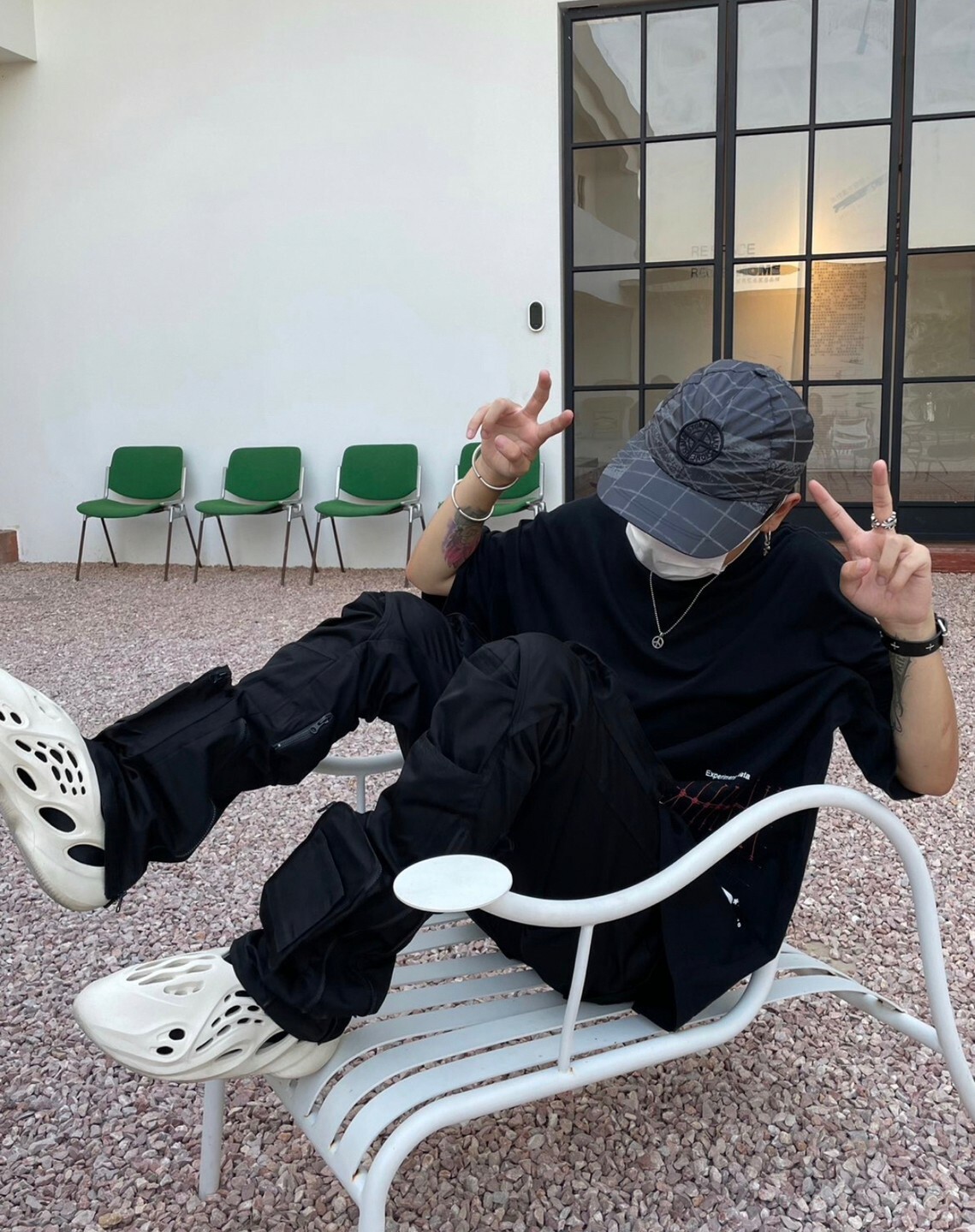 代購 STONE ISLAND 格紋LOGO貼花 棒球帽 男女同款 灰 APR-