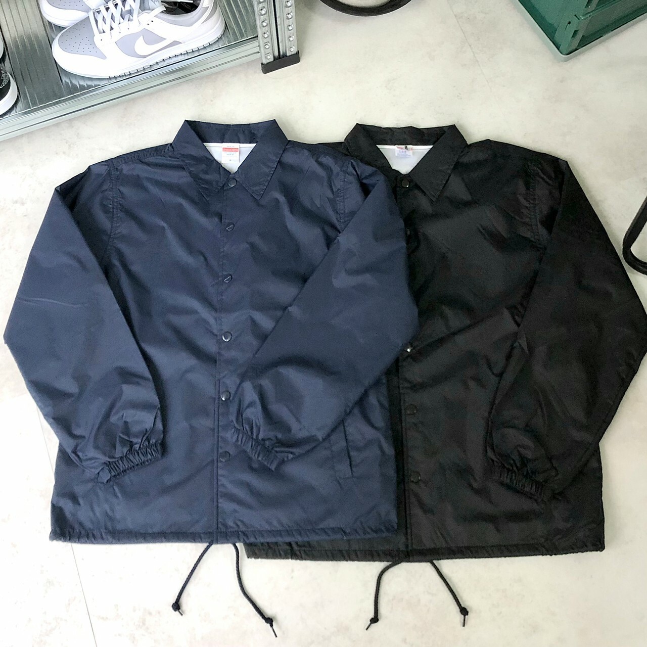 United Athle 尼龍教練外套 3705901-01