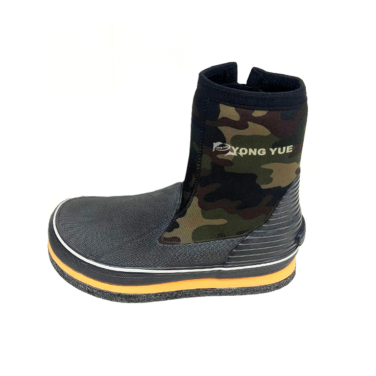 YONGYUE寬楦頭EVA防滑釘鞋/迷彩