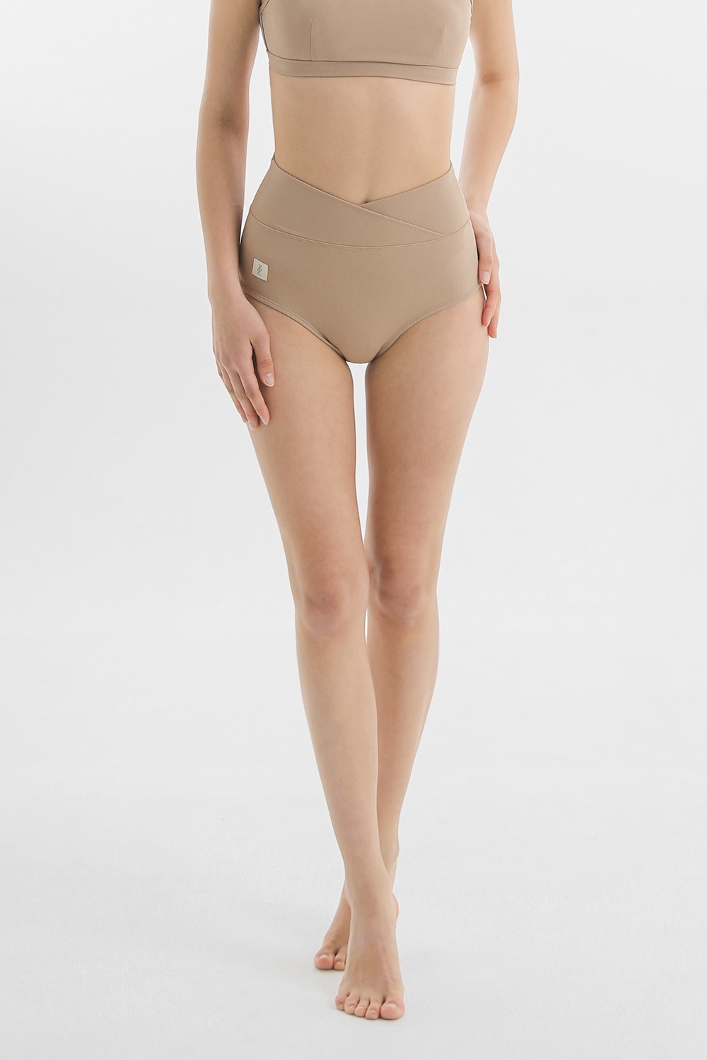 Luna High Shorts - Urban Beige