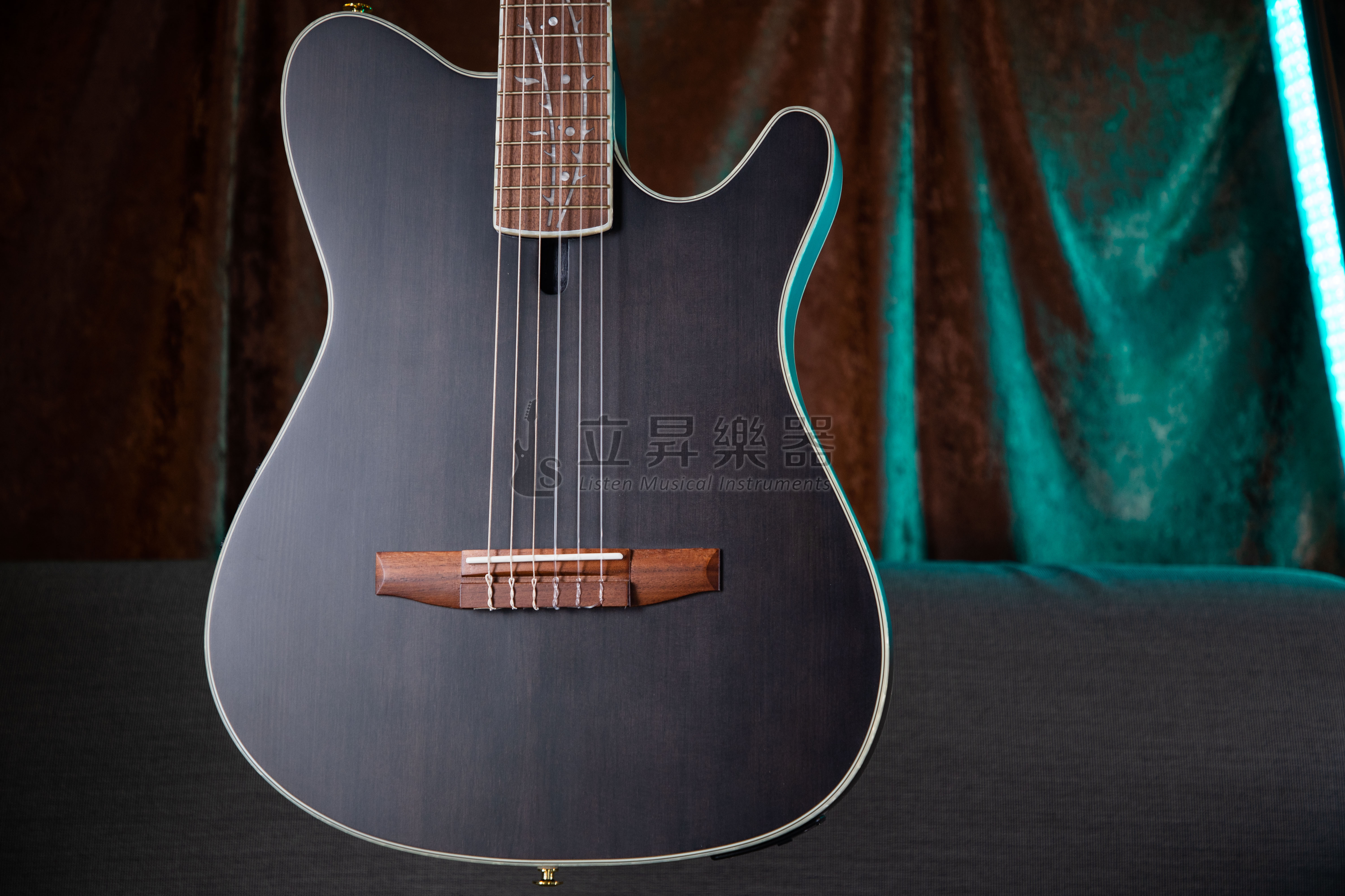 立昇樂器 【預定商品】 古典吉他 Ibanez TOD10N-TKF 雲杉面單 沙比利側背版《Polyphia》Tim Henson 限量簽名款 (附琴袋)