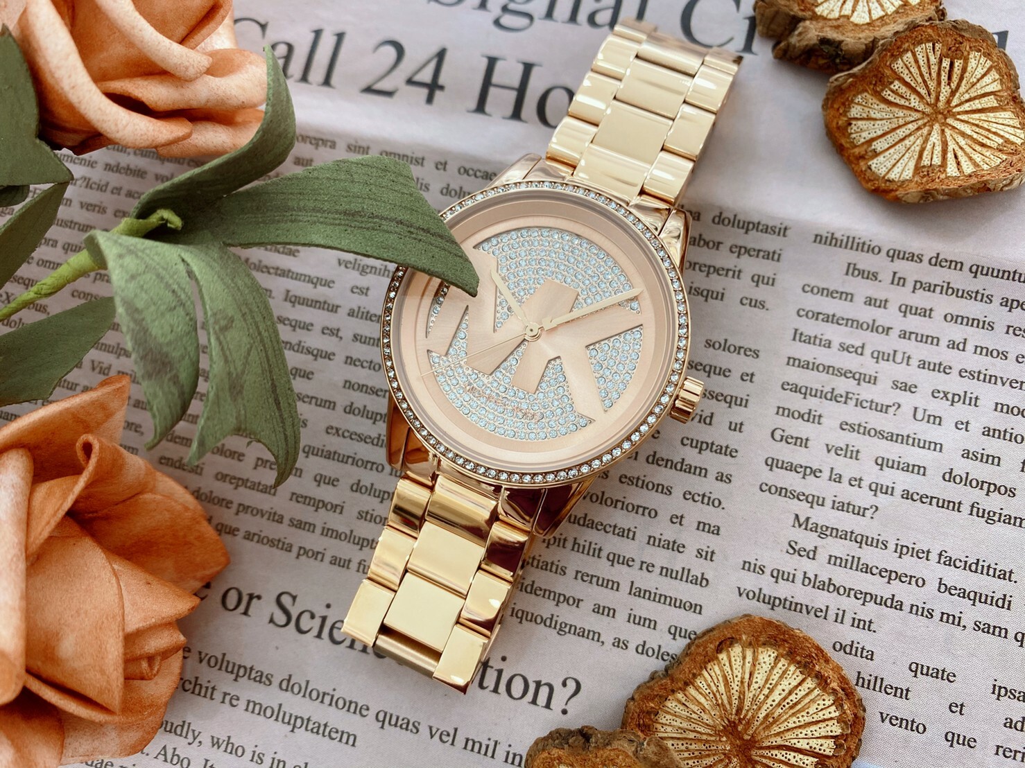 【MICHAEL KORS】華麗晶鑽 滿版大LOGO腕錶 MK6863 42 mm 現代鐘錶