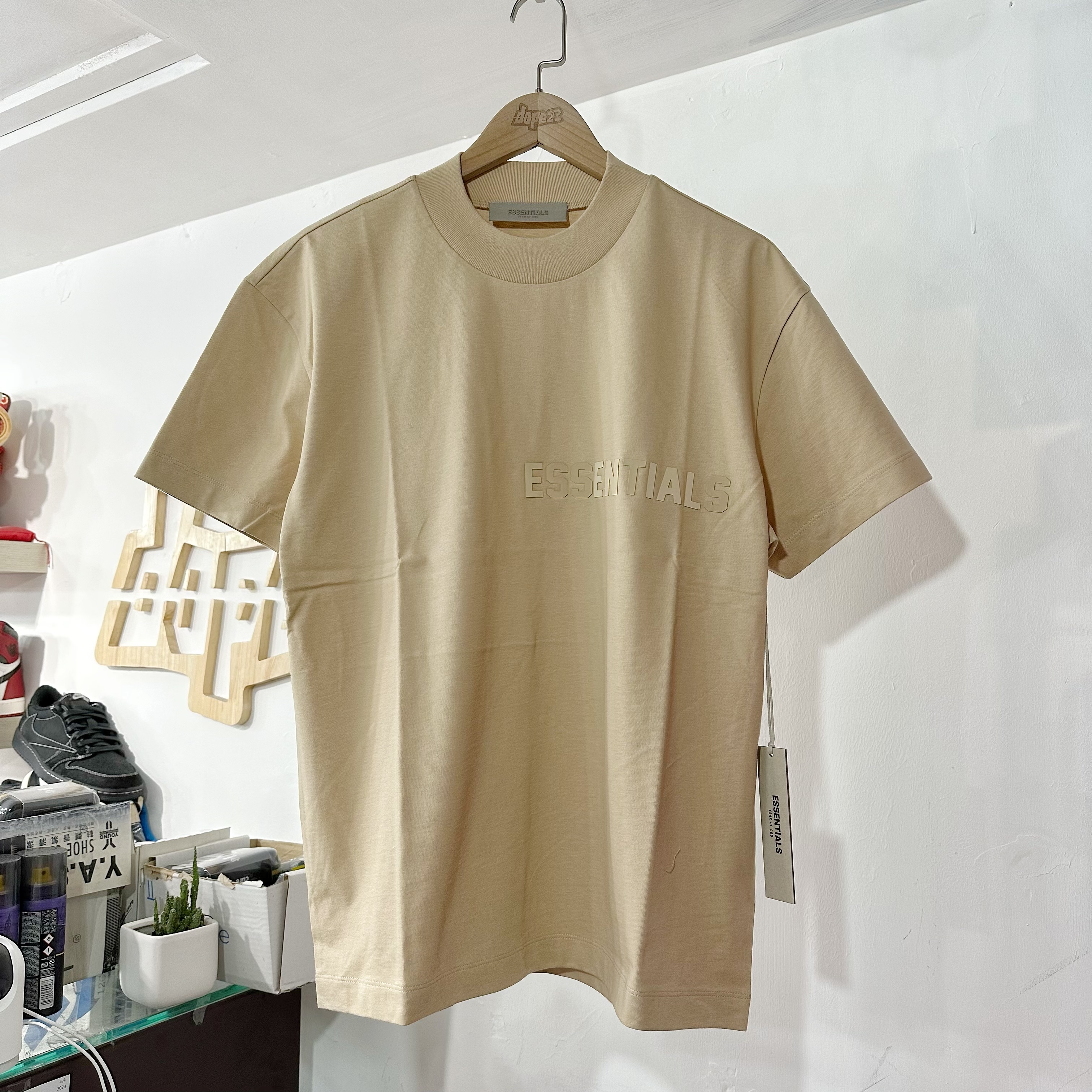 Fear Of God Essentials Silicon Logo Tee Sand