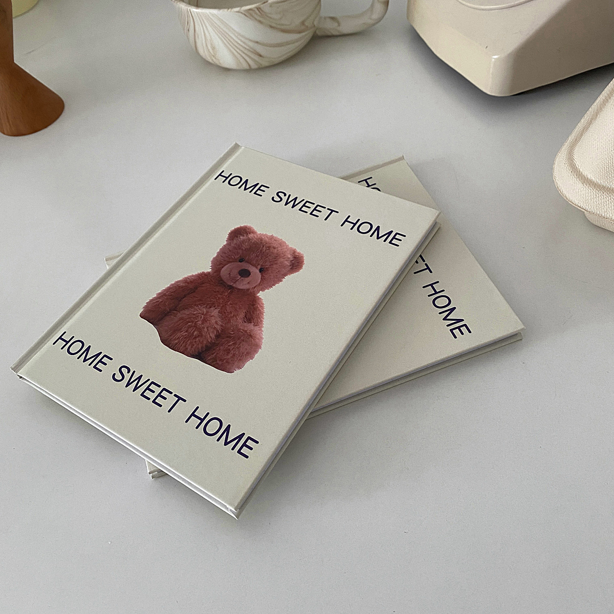 《2026》毛絨小熊橫式筆記本