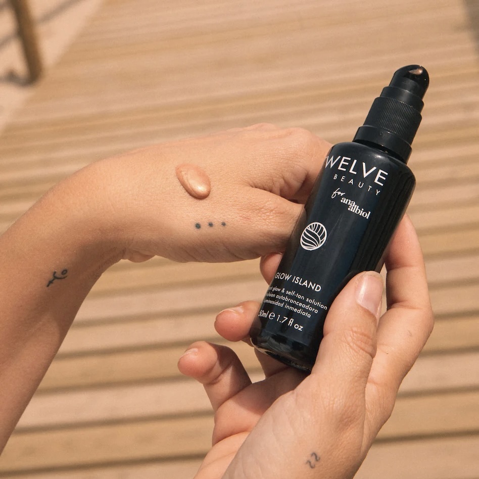 Glow Island｜TWELVE BEAUTY