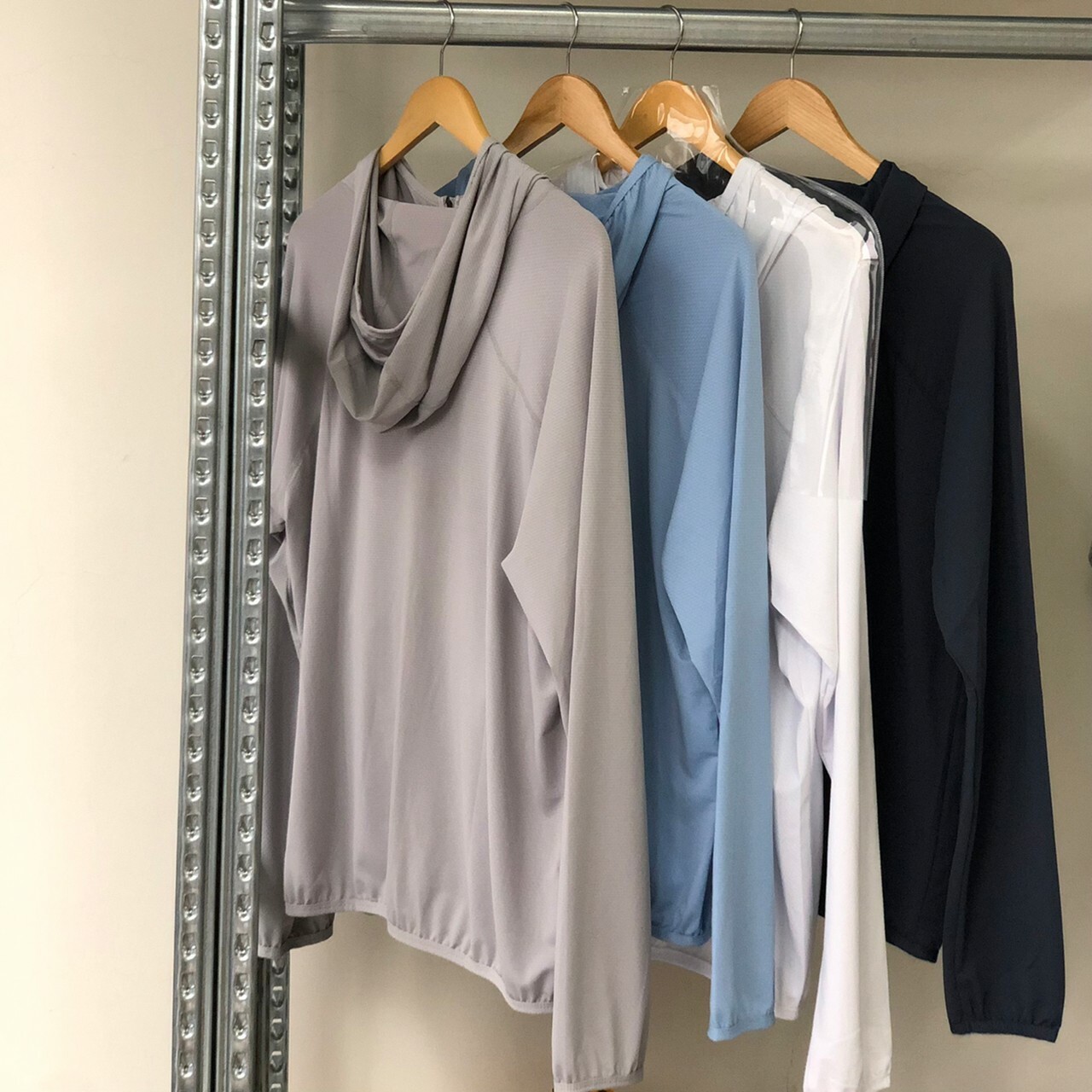 超彈力口袋拉鍊冰絲涼感UPF50+防曬外套 99982