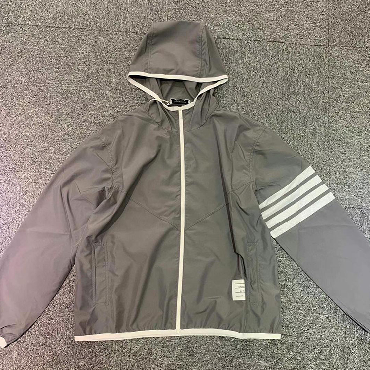 Thom browne 經典灰色風褸-M