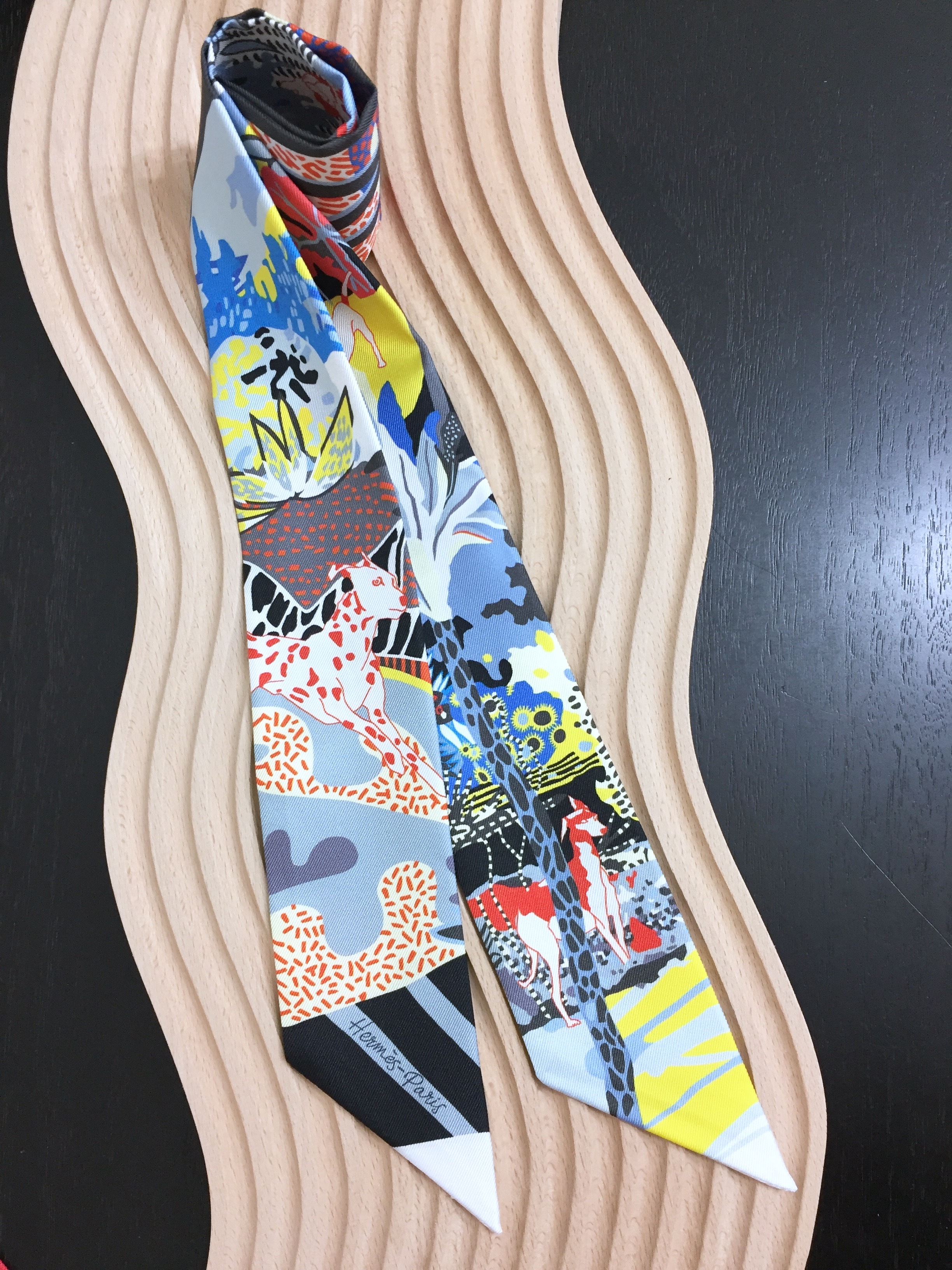 Hermes Twilly 絲巾
