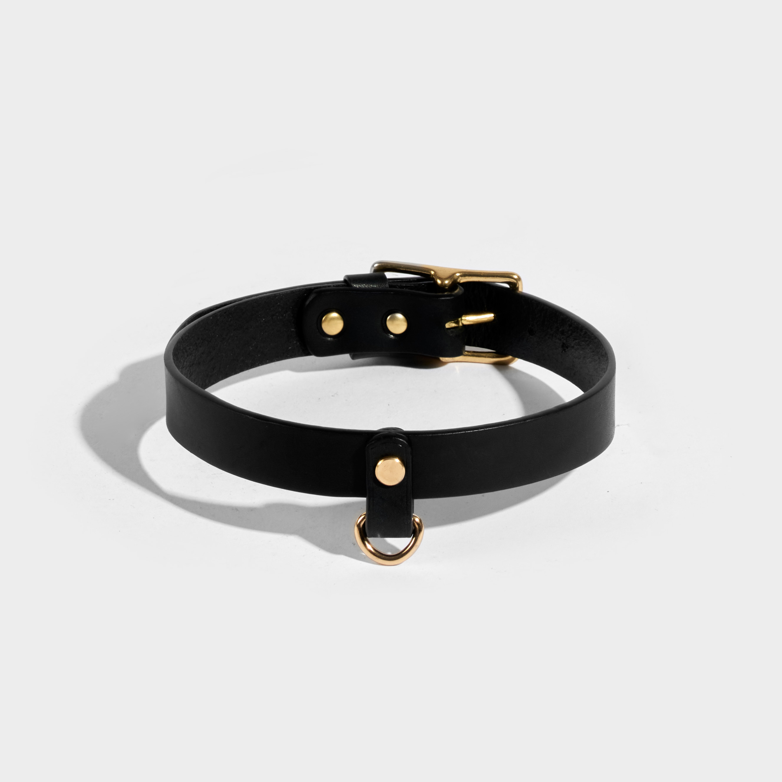 手銬+頸圈+牽繩+2組燙金