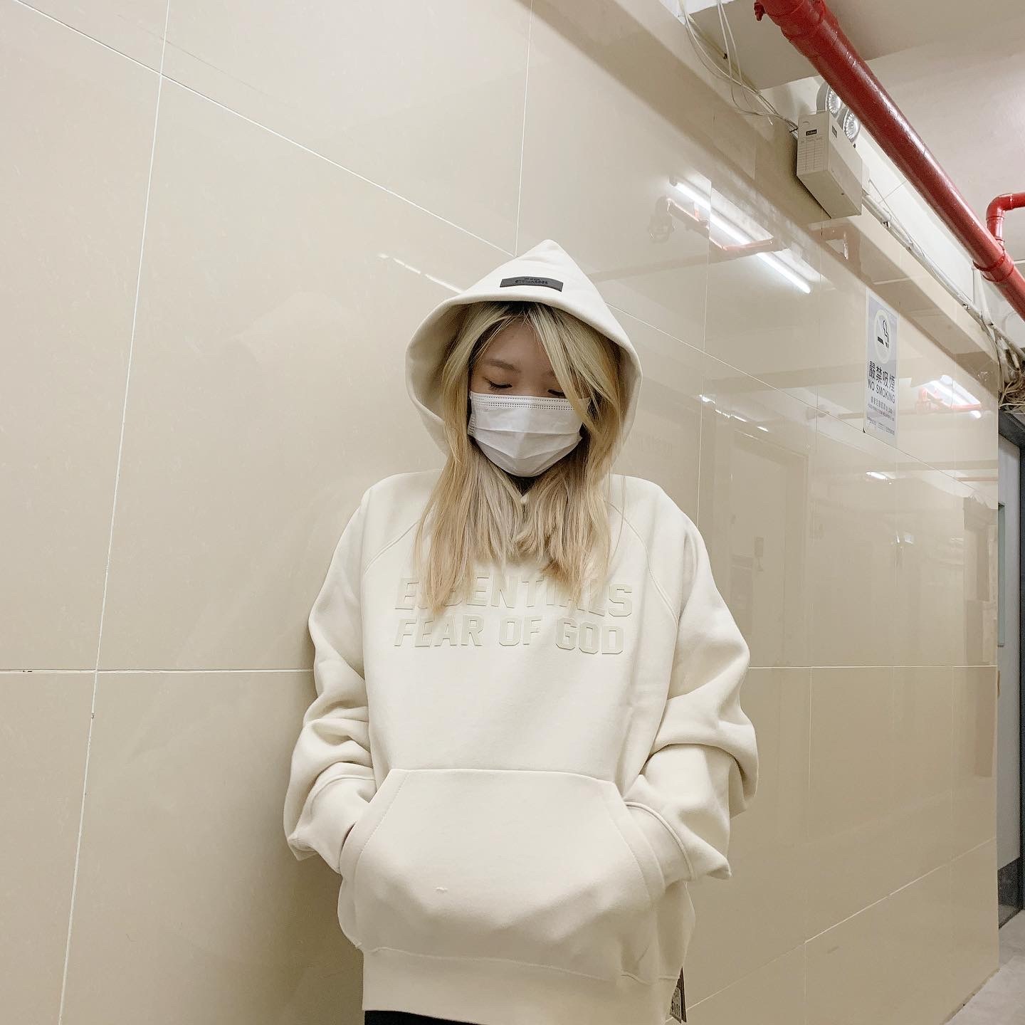 Fear Of God Essentials FW22 Hoodie Egg Shell 奶白