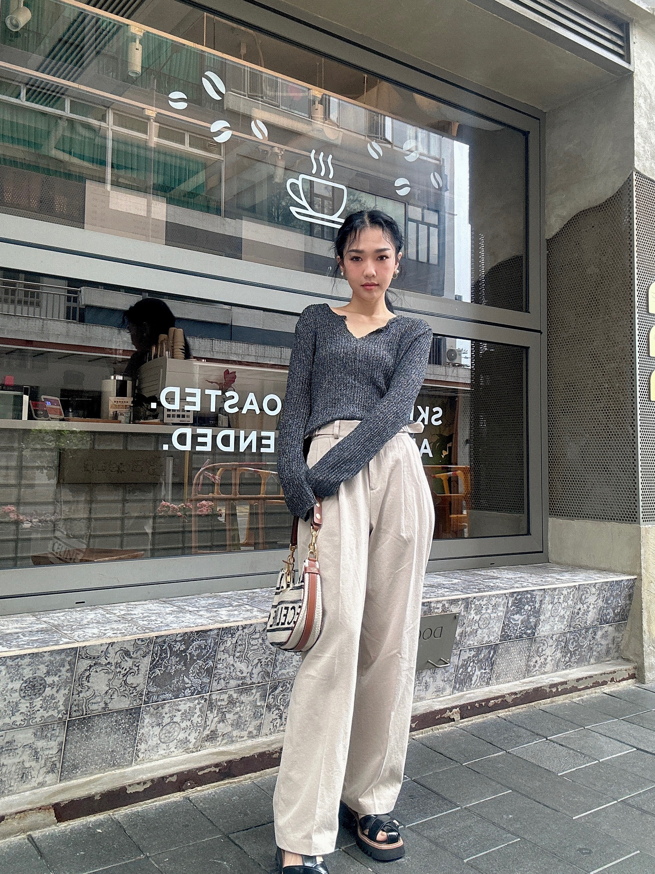 V領斜腳knit (現貨款式）