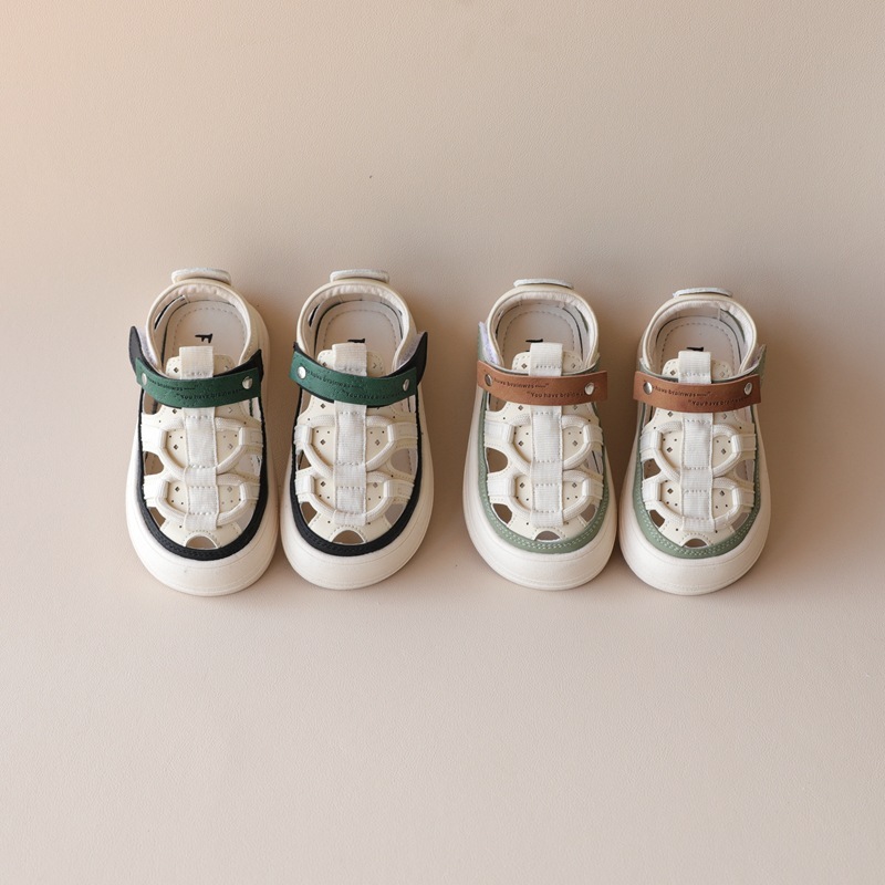 軟軟簍空學步鞋